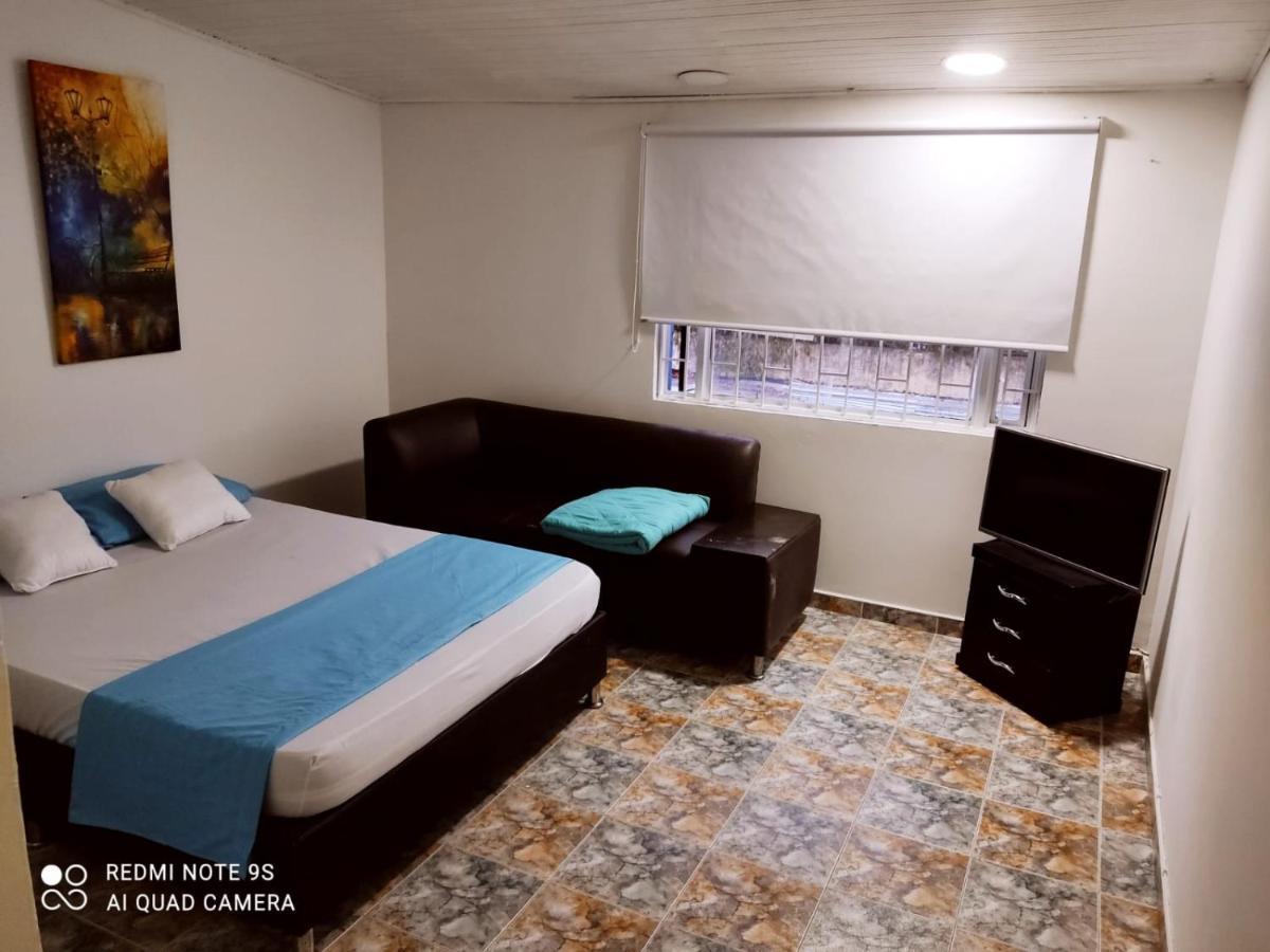 Colina 127 Hotel 2*