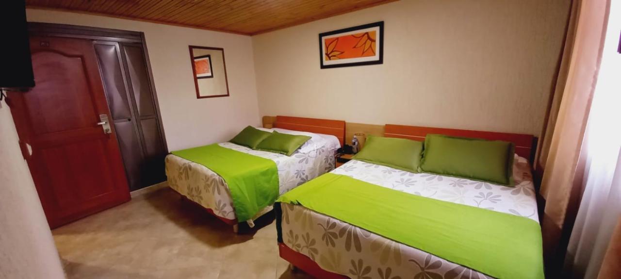 Colonial Hotel