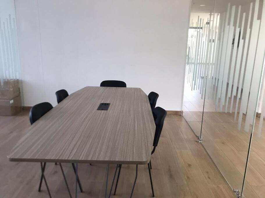 Confortable Apto 10 Min Del Aeropuerto Parq Gratis Apartamento Bogotá