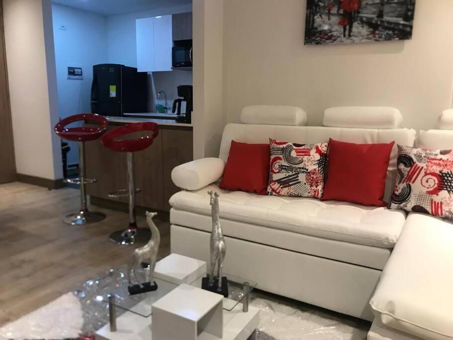 Apartamento Confortable Apto 10 Min Del Aeropuerto Parq Gratis