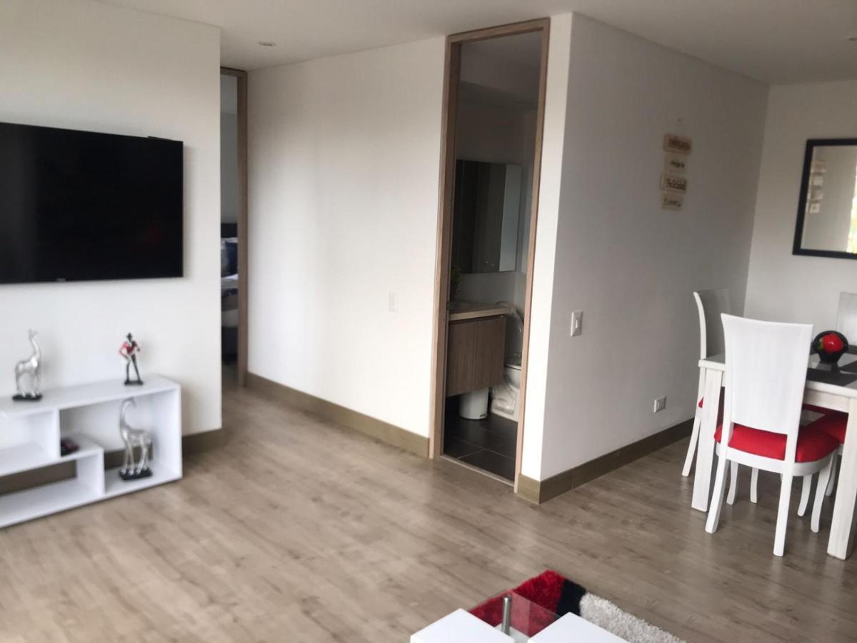 Apartamento Confortable Apto 10 Min Del Aeropuerto Parq Gratis Bogotá