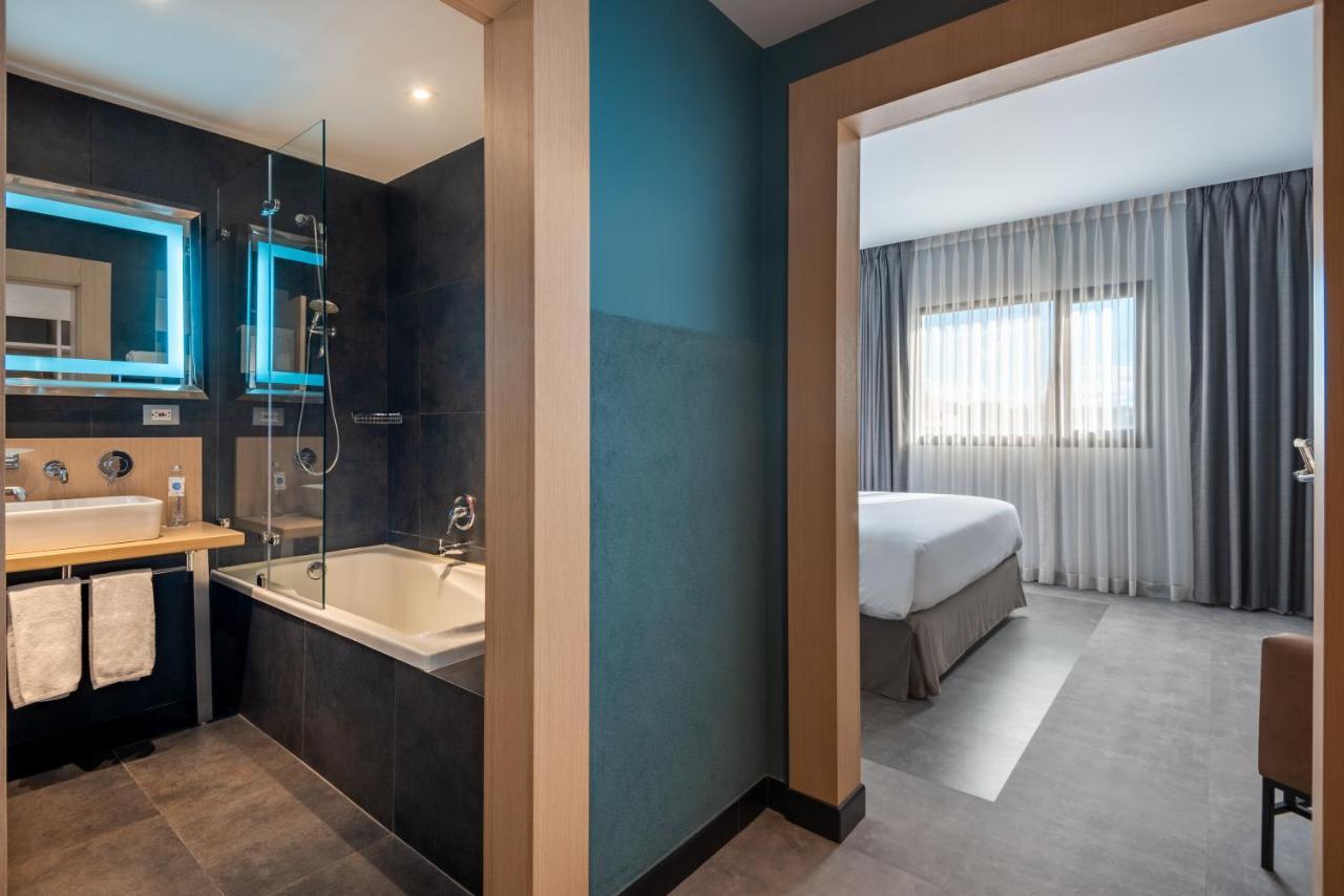 Novotel Parque 93 4*
