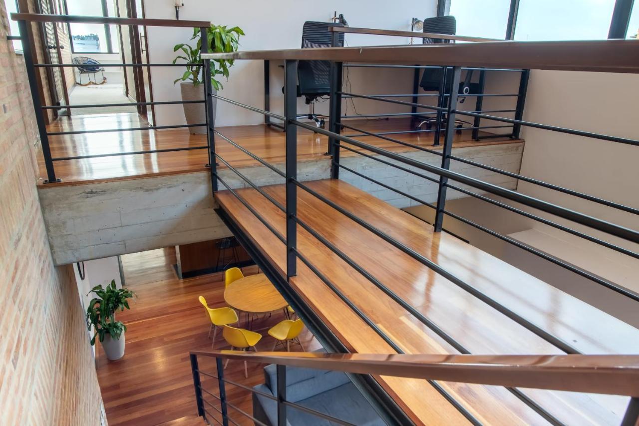 Dazzling Duplex Penthouse In Rosales Apartamento *