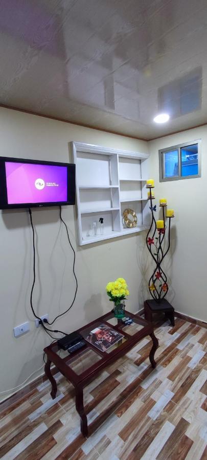 Apartamento Aparta Estudio Cerca Al Aeropuerto Espectacular Bogotá