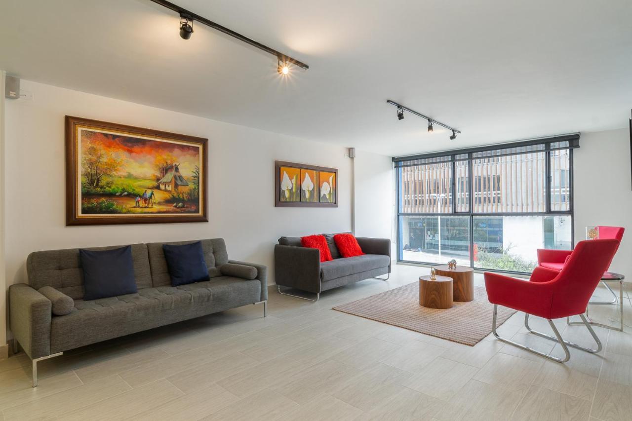 Espacioso 2br En Quinta Camacho Con Parking Bogotá