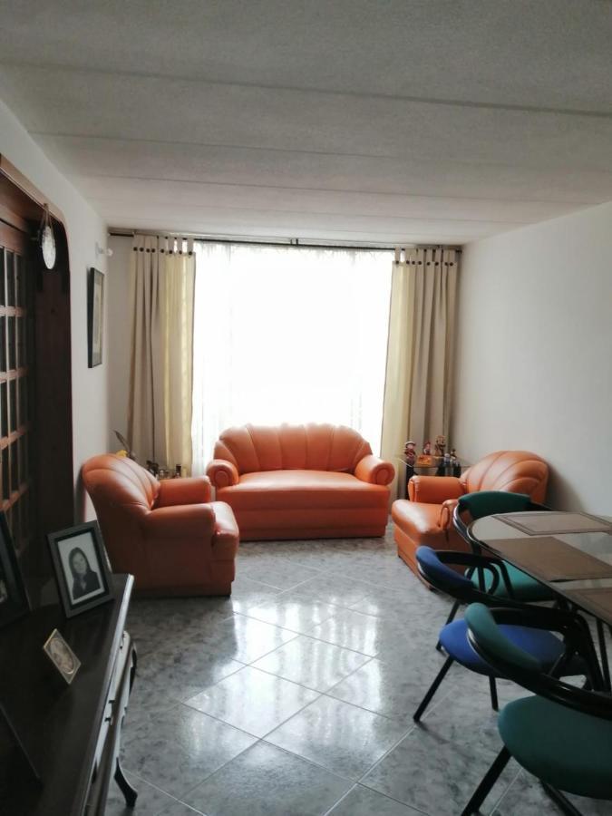 Habitación en apartamento familiar al norte de Bogotá * Bogotá