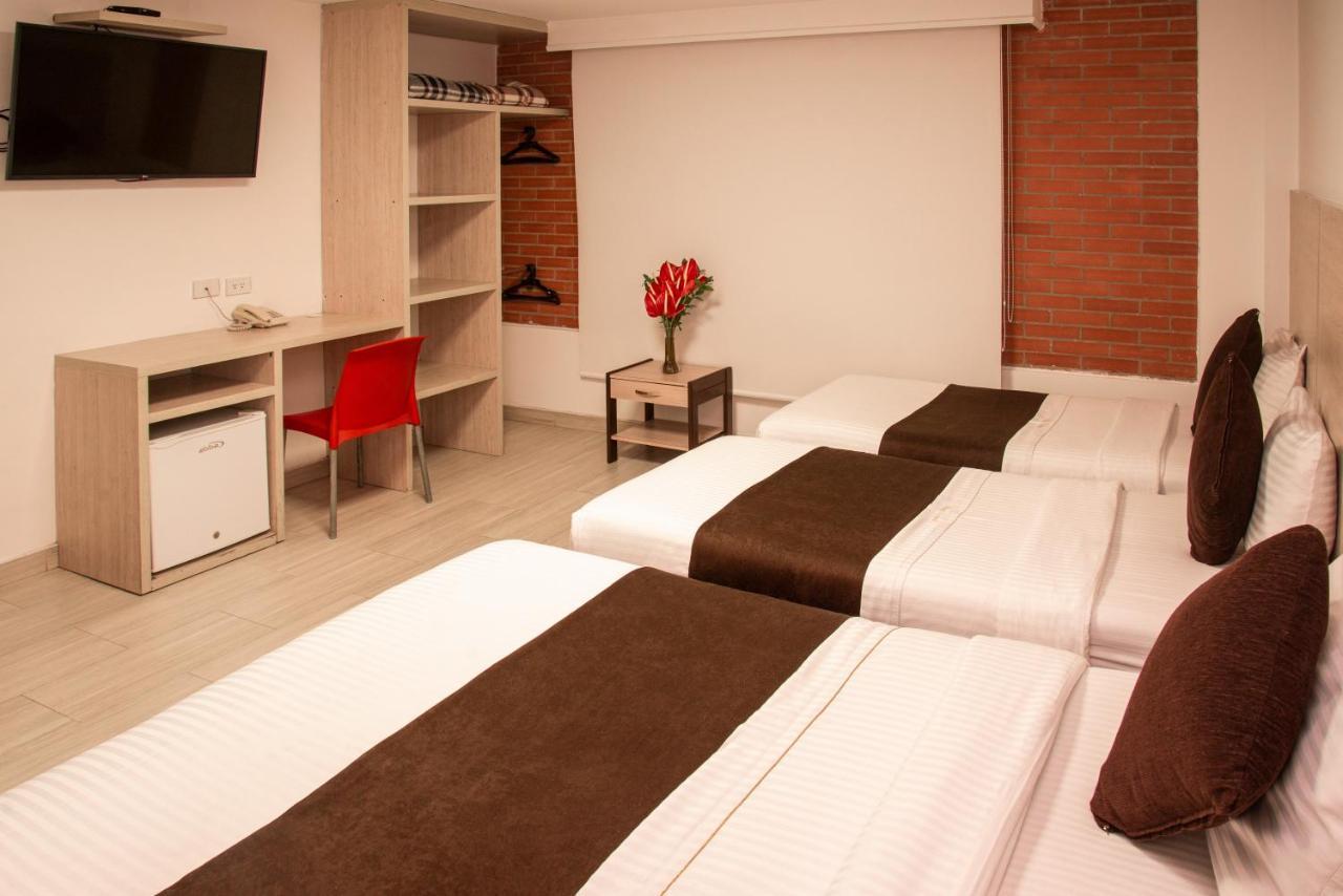 Hotel Bestmark Platino En Chapinero 3*