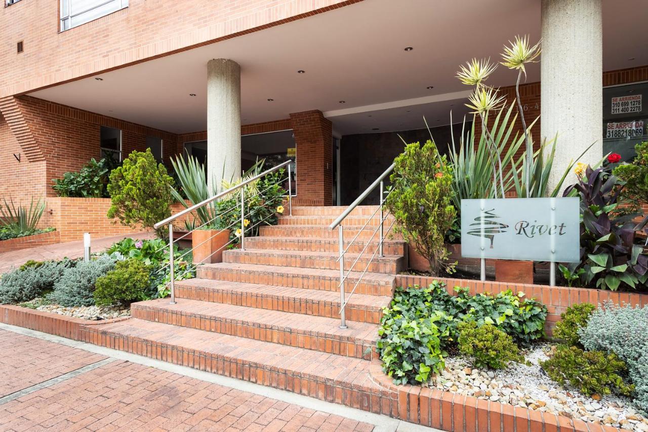 Calido y acogedor apartamento Edificio Rivet * Bogotá