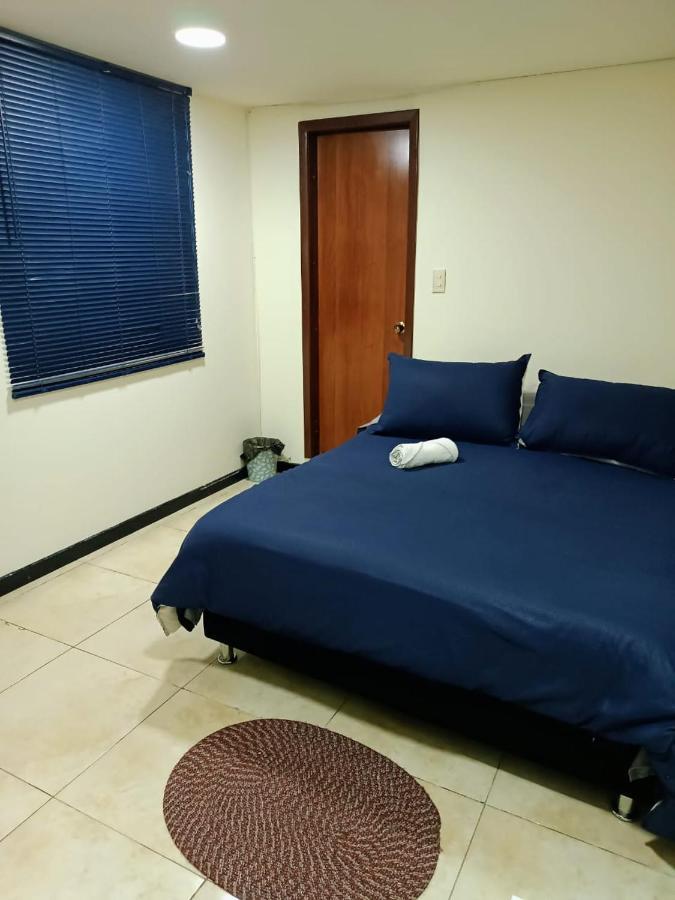 Habitación en casa particular Room's El Dorado Bogotá
