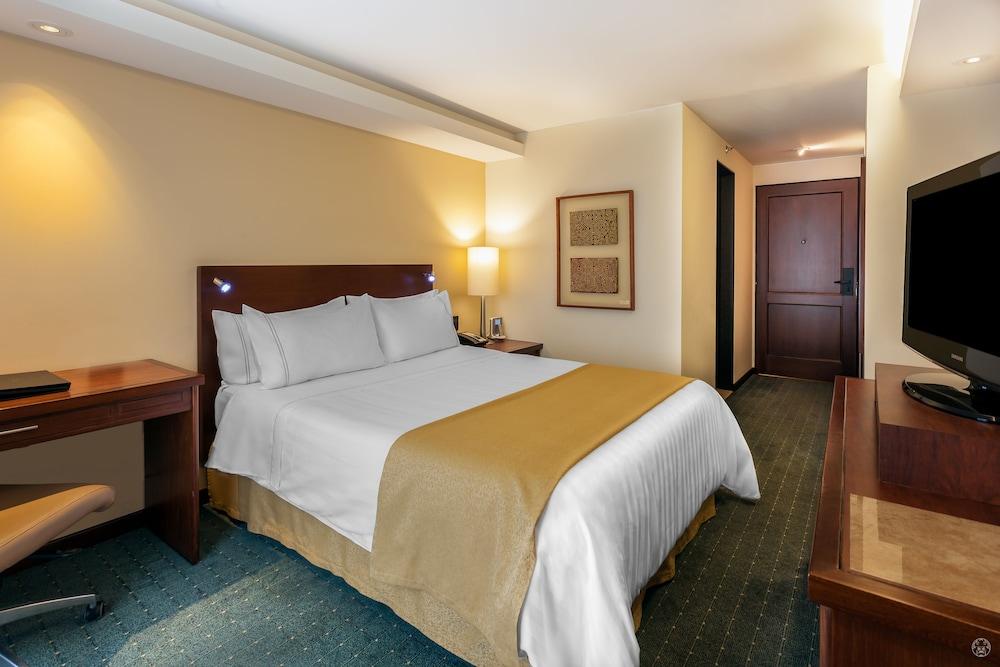 Ghl Capital 5* Bogotá