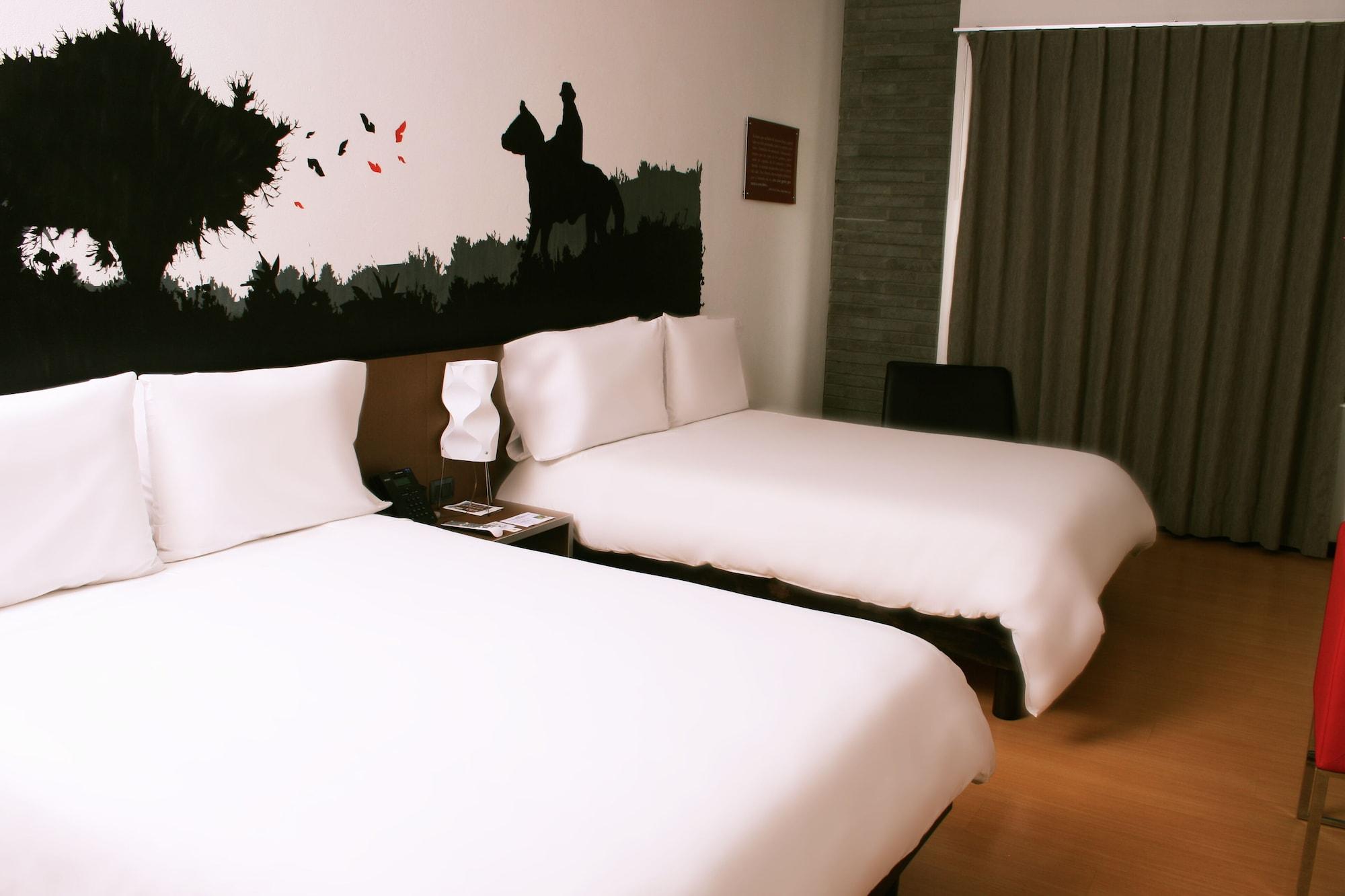 Hotel Viaggio Nueve Trez Bogotá