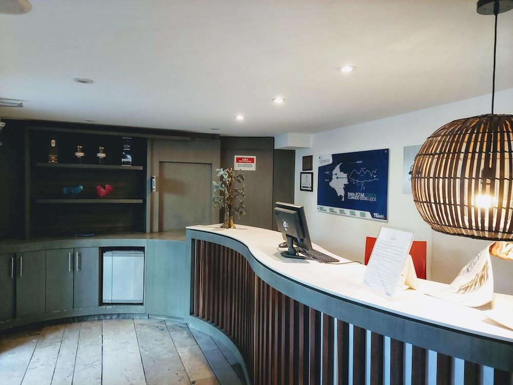 Viaggio Teleport Hotel 3*