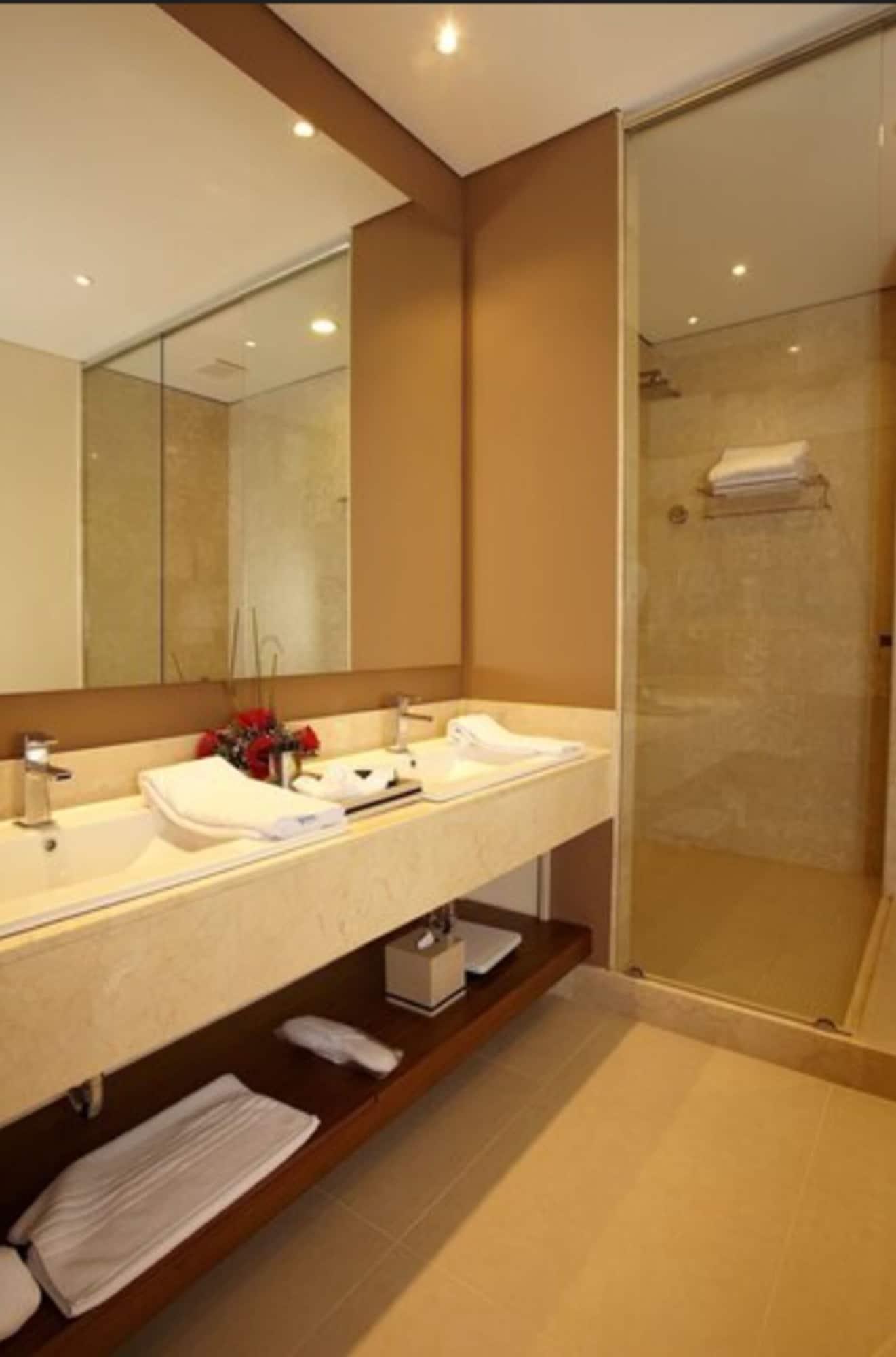 Doubletree By Hilton Parque 93 Bogotá