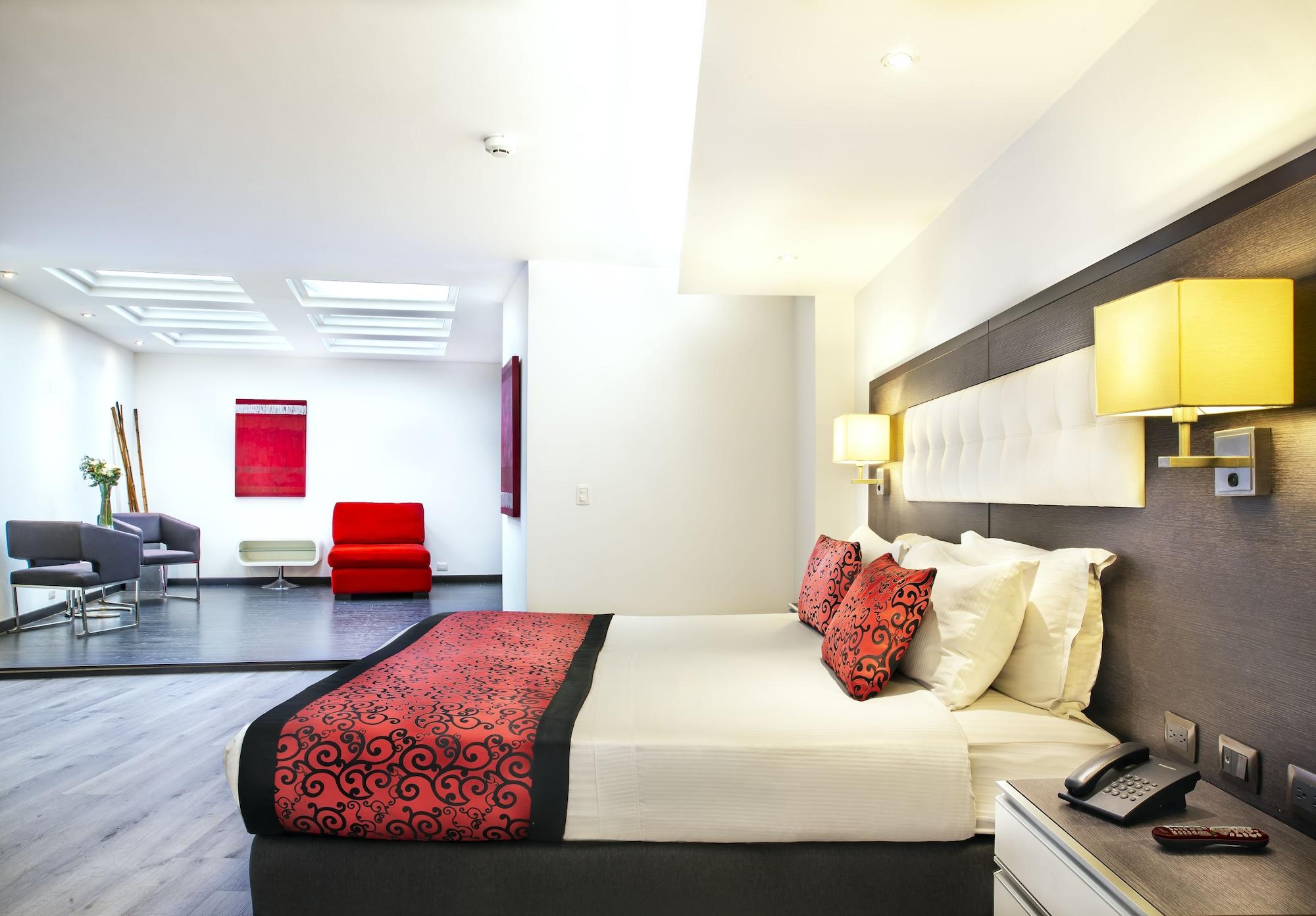Expo Parque Bavaria Hotel