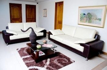 Casa La Riviera Hotel