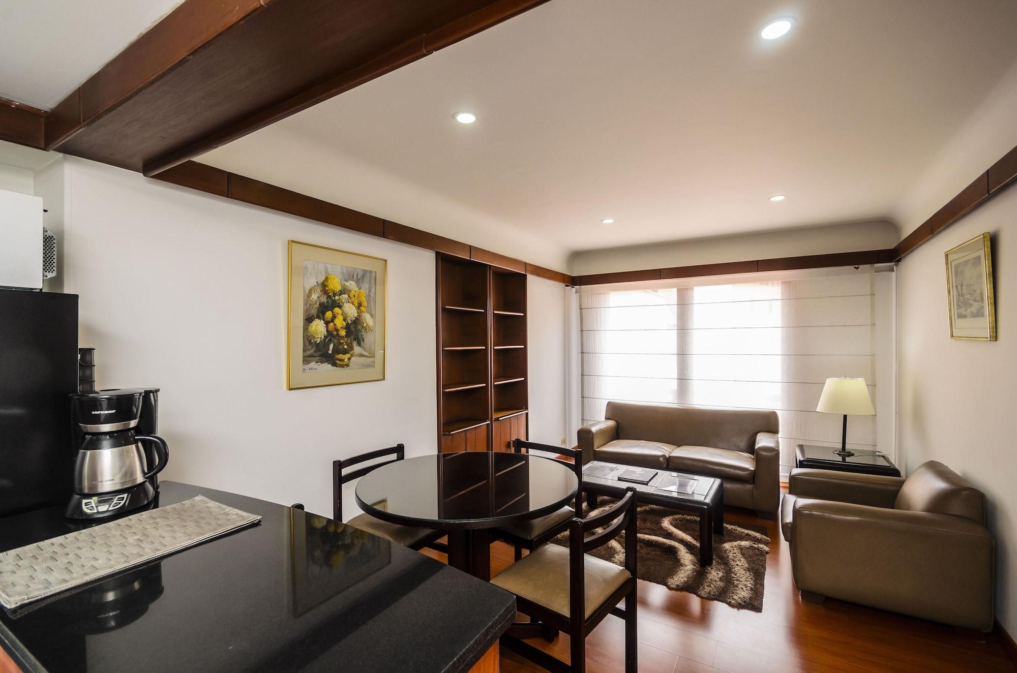Travelers Y Condominioplenitud Hotel Bogotá