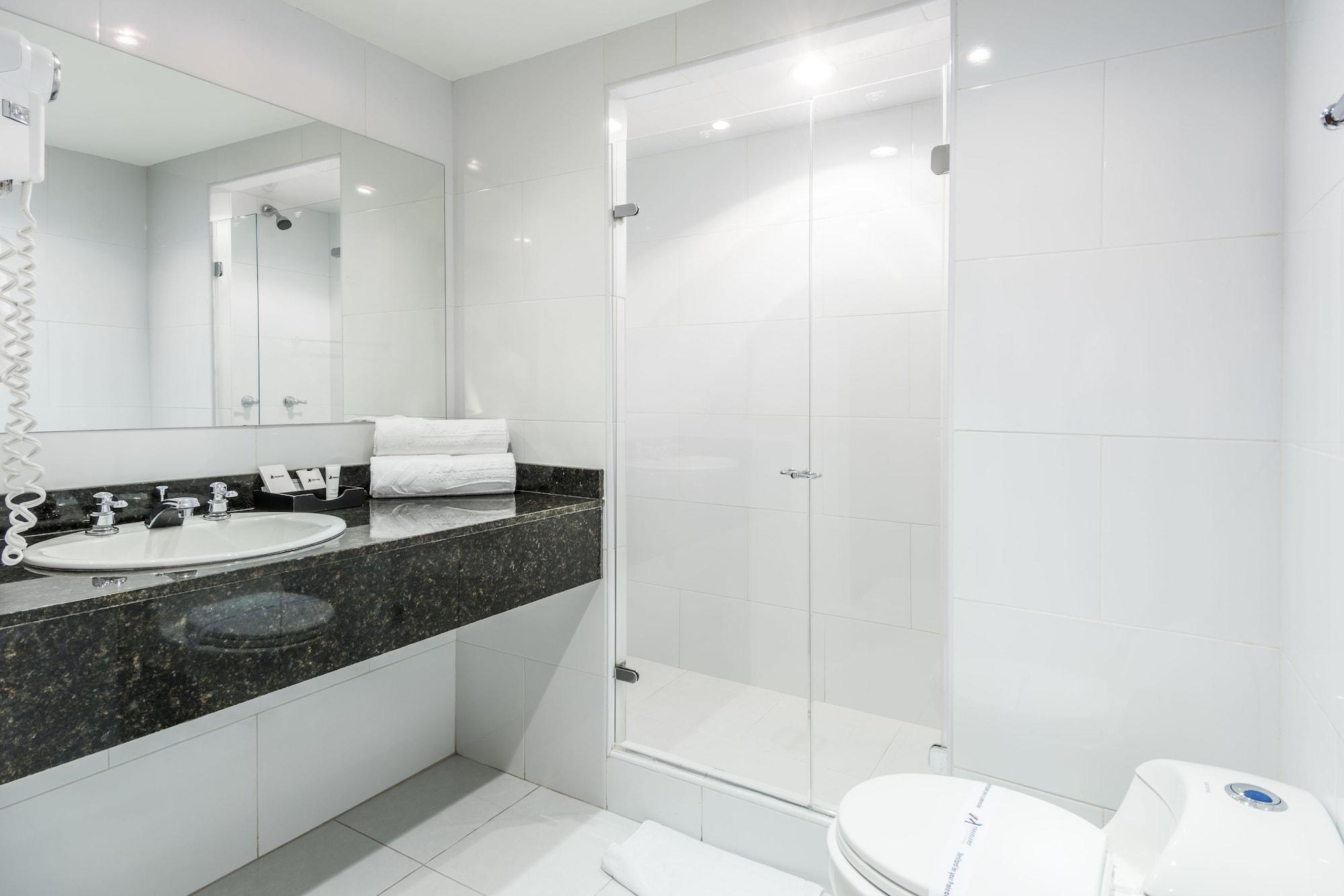 Travelers Y Condominioplenitud Hotel 3*