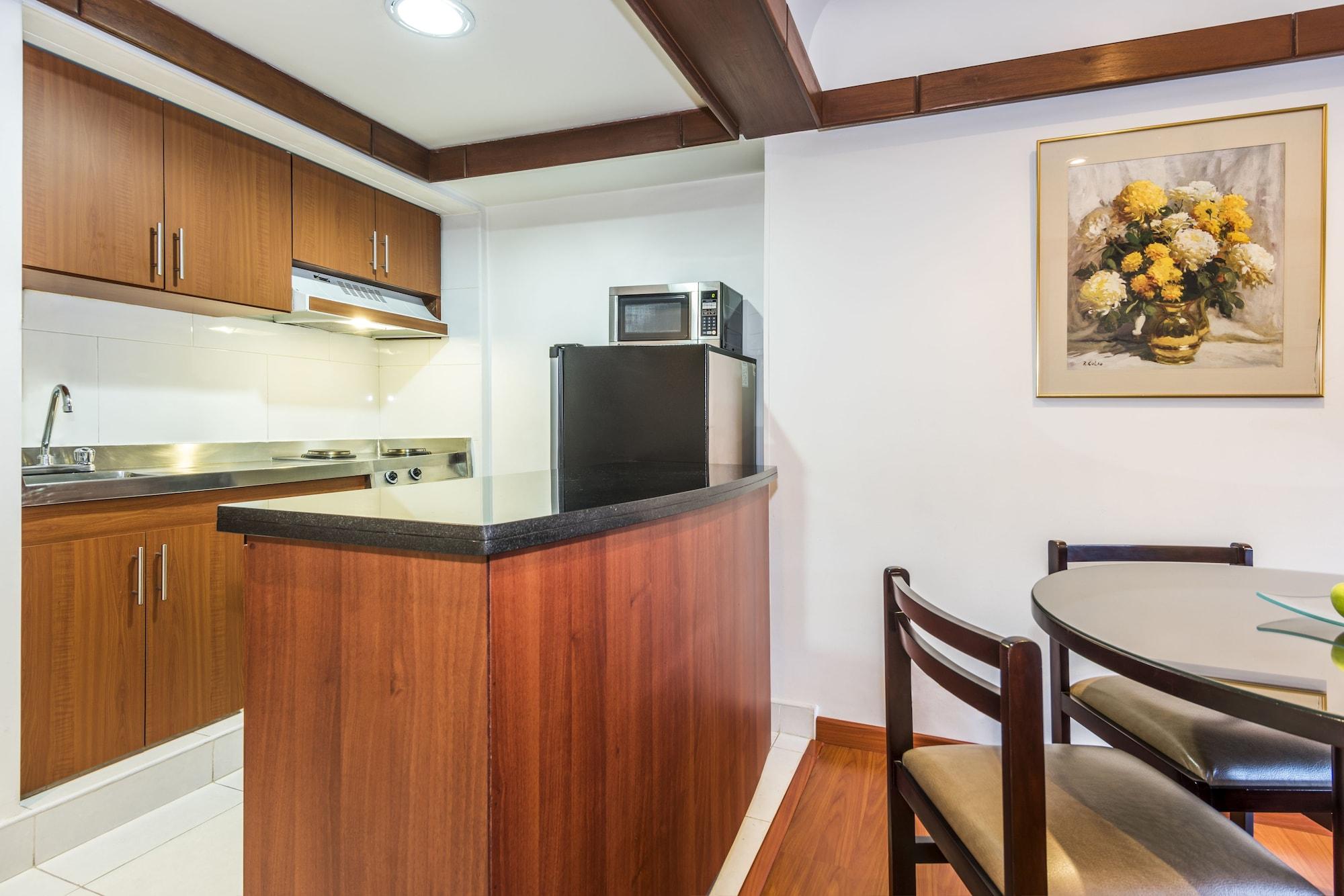 Travelers Y Condominioplenitud