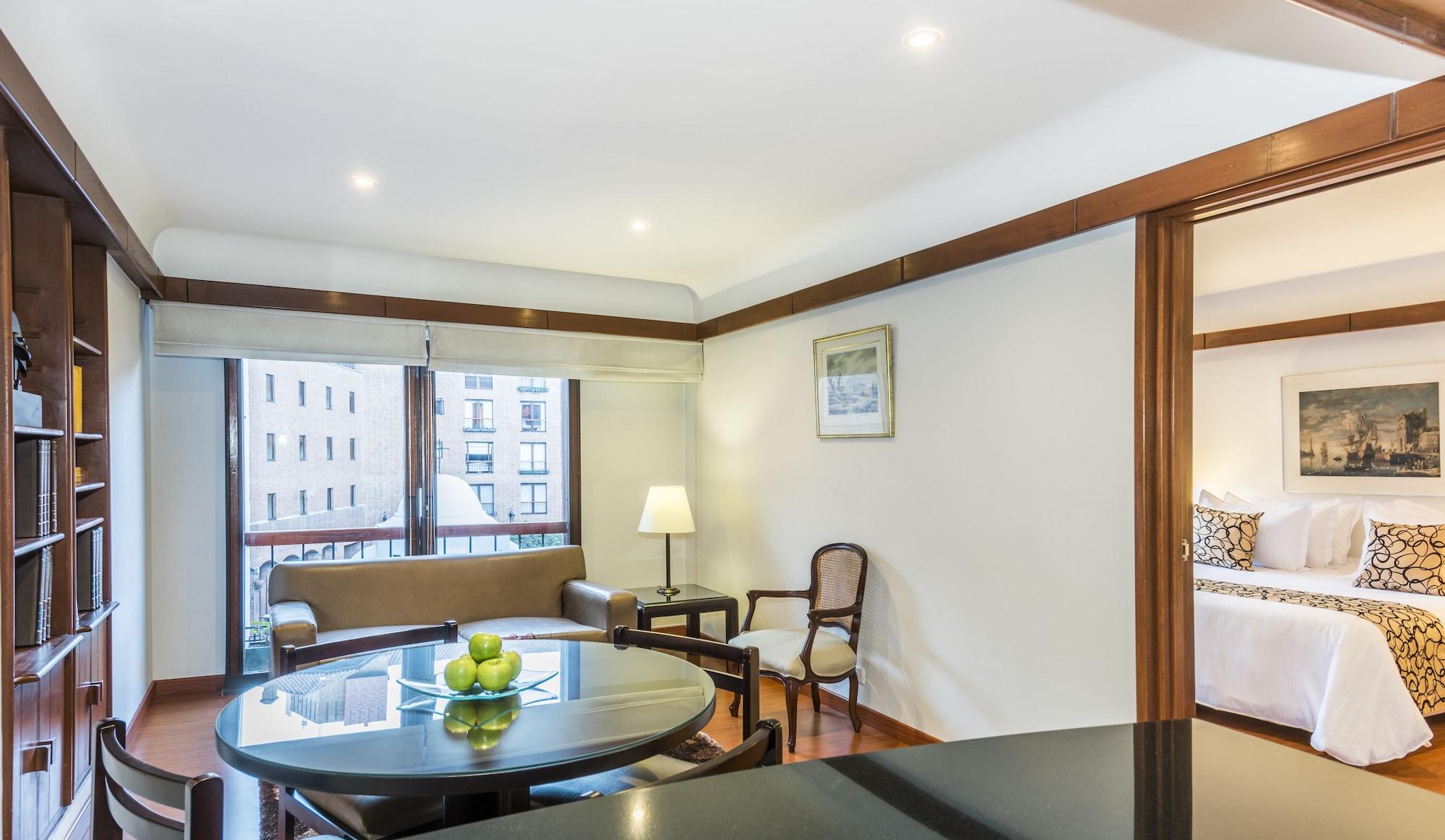 Hotel Travelers Y Condominioplenitud
