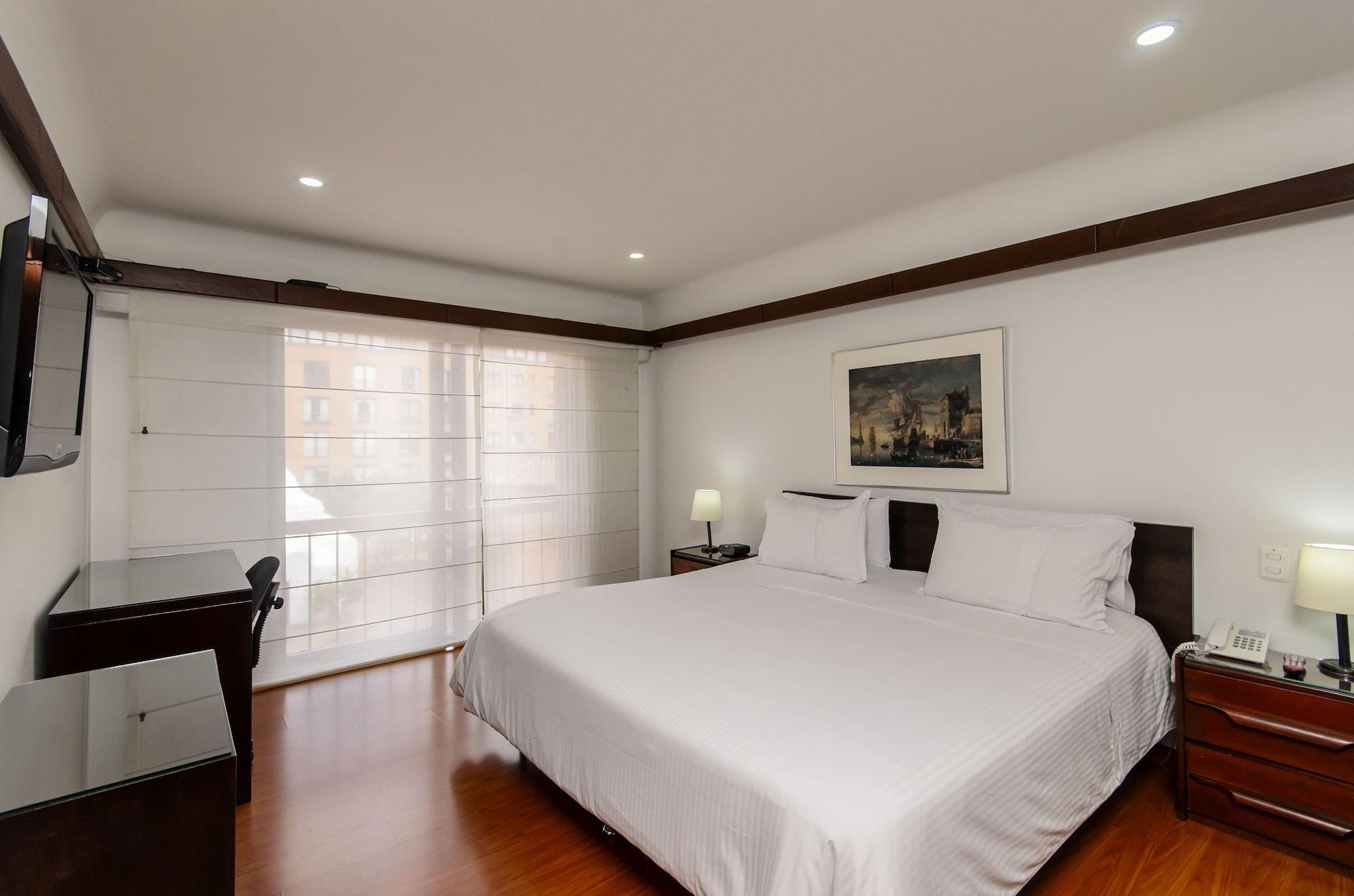 Travelers Y Condominioplenitud 3* Bogotá