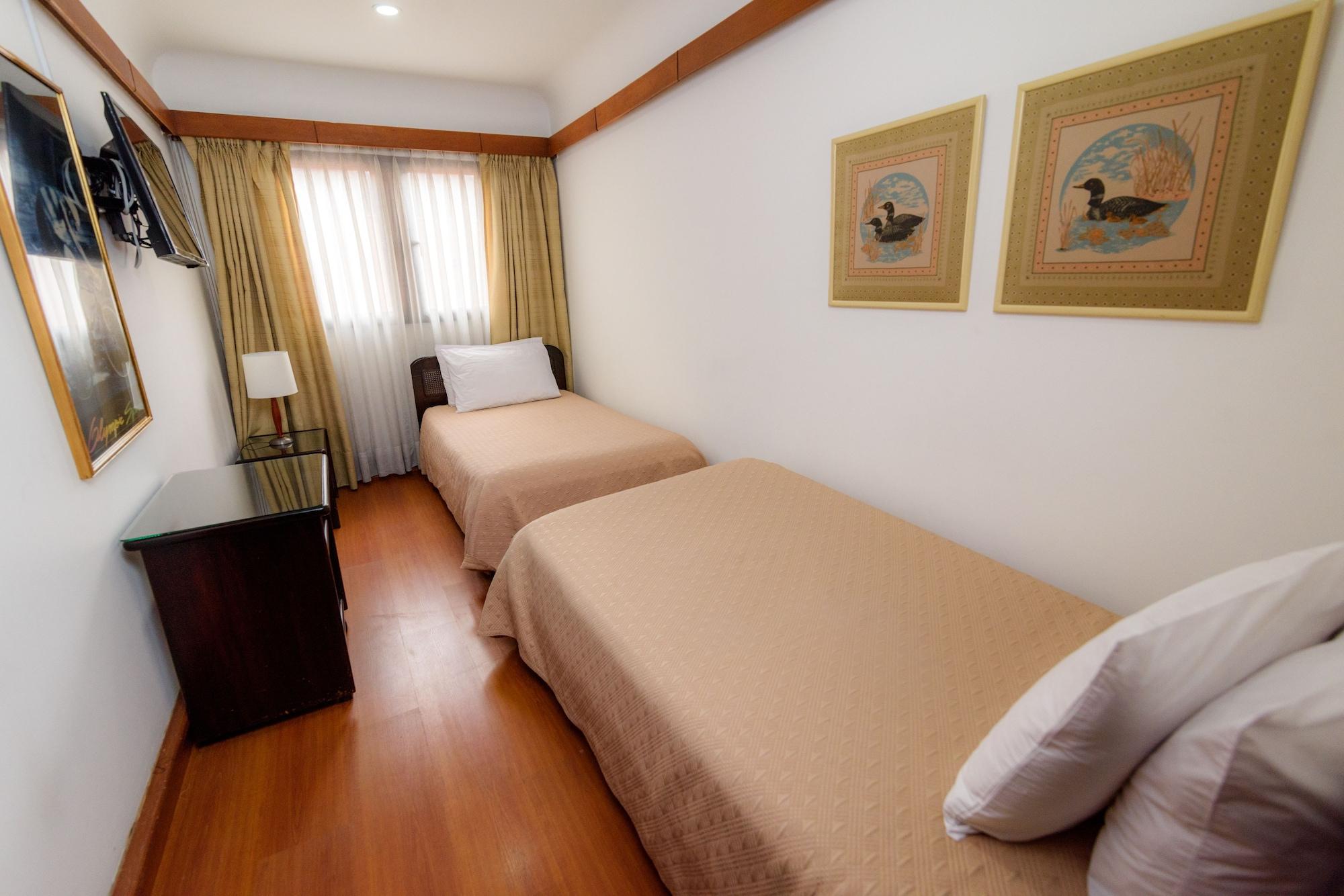 Travelers Y Condominioplenitud Hotel Bogotá
