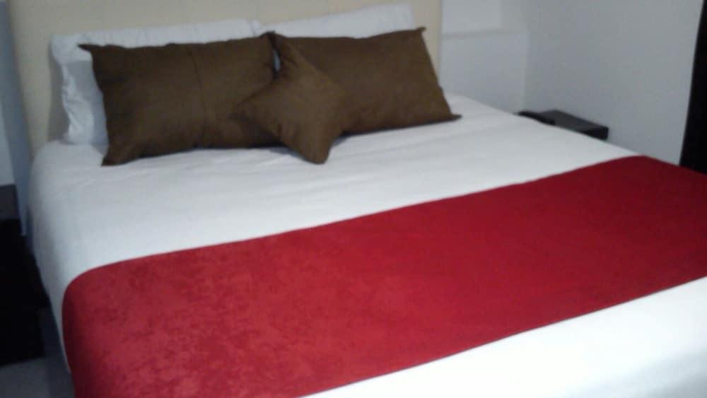 Zafiro Boutique Hotel