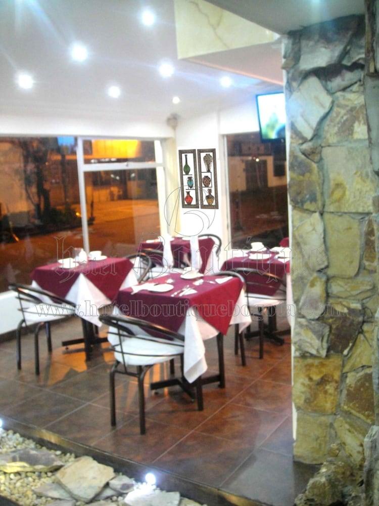 Hotel Boutique Embajada De La Feria 3*