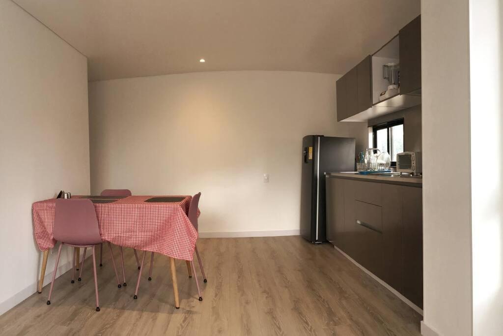 Penthouse Con Vista A Cerros. Apartamento *