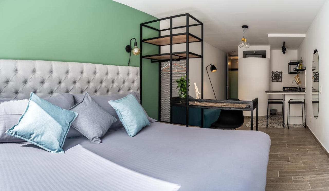 103 Wonderful House Apartahotel 2*