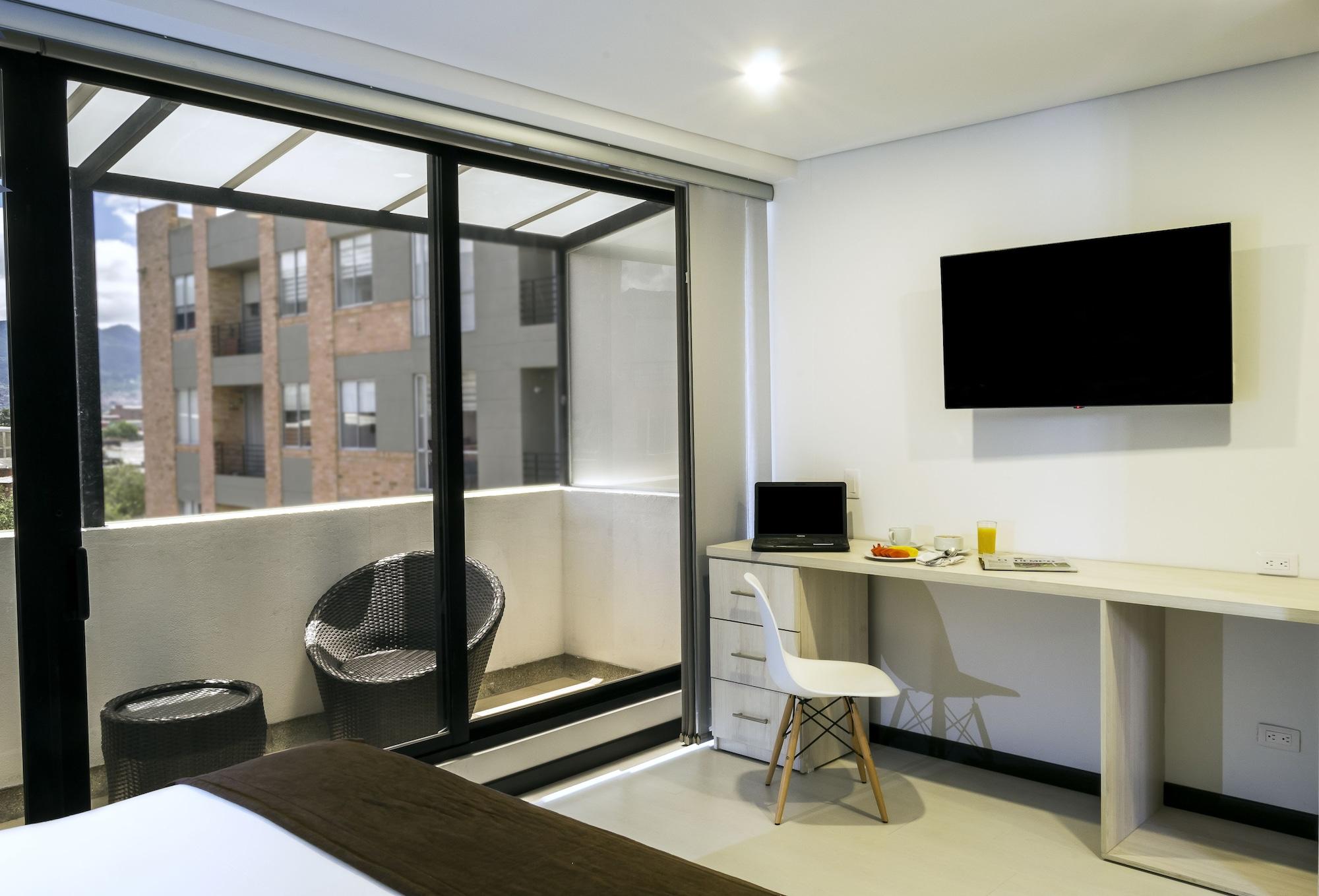 Regency Boutique La Feria Hotel 4*