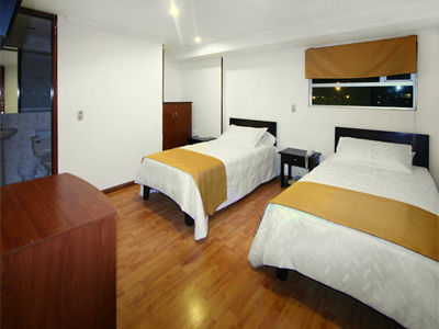 Hotel Ferrovial Corferias 3*