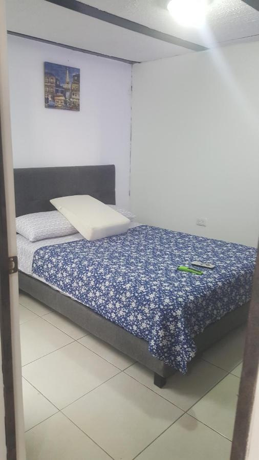 Apartamento Cerca Aeropuerto Embajada Eeuu Fotos Huellas Visa Bogotá