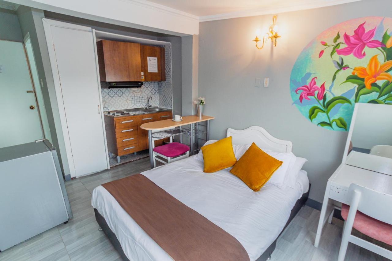 Apartasuites & Suamox *