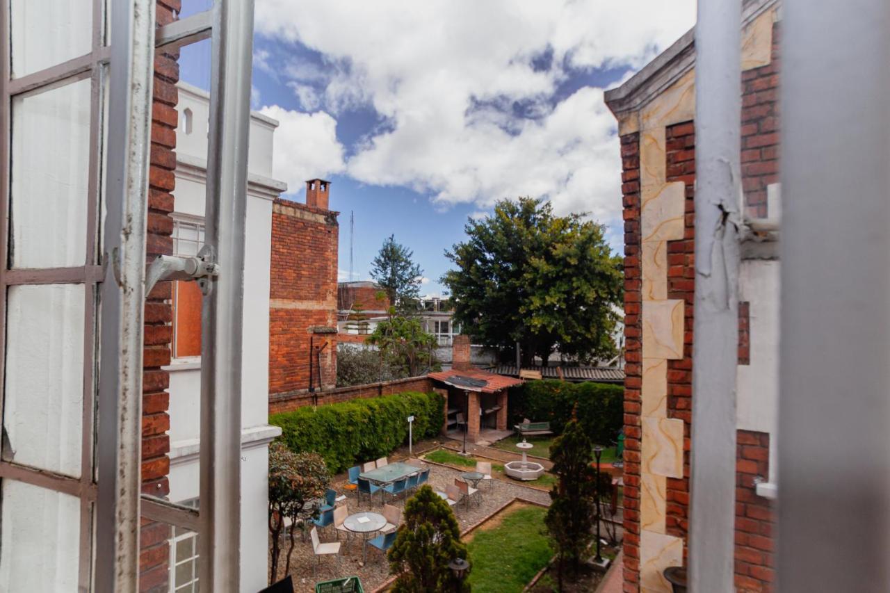 Apartamento Apartasuites&hotel Plaza 36 *
