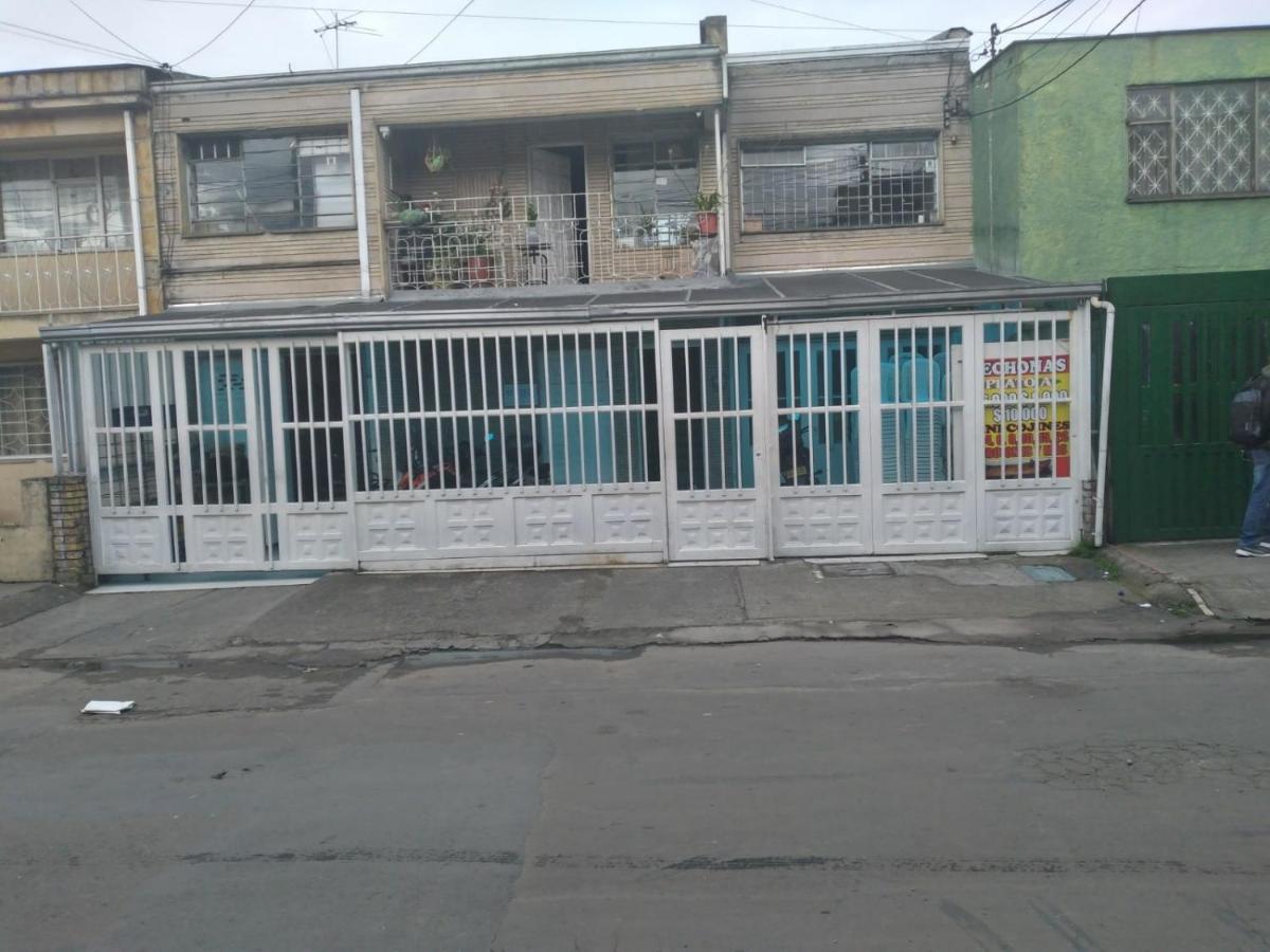 Habitación Con Baño Privado Cerca Al Aeropuerto Bogotá