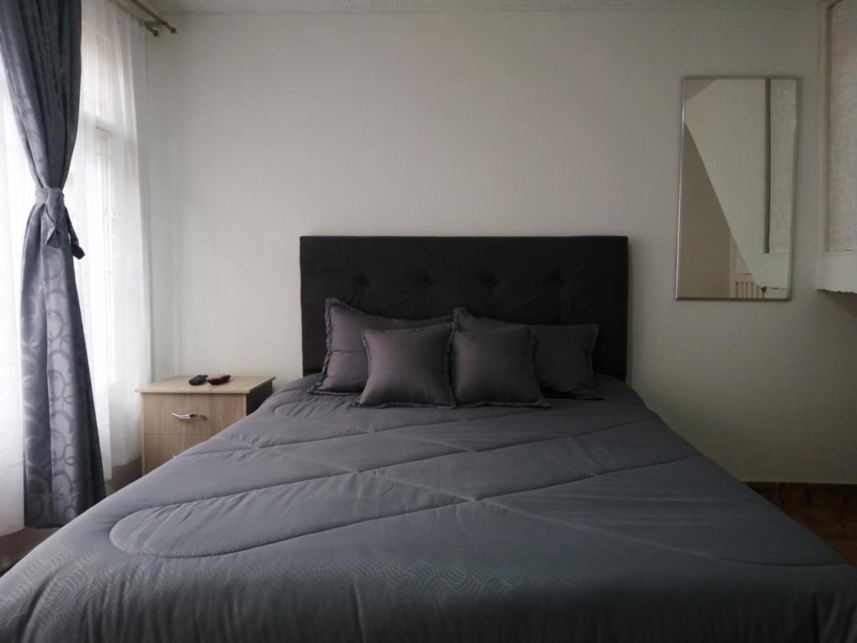 Pensión Habitación Privada Cerca Al Aeropuerto Y Terminal *