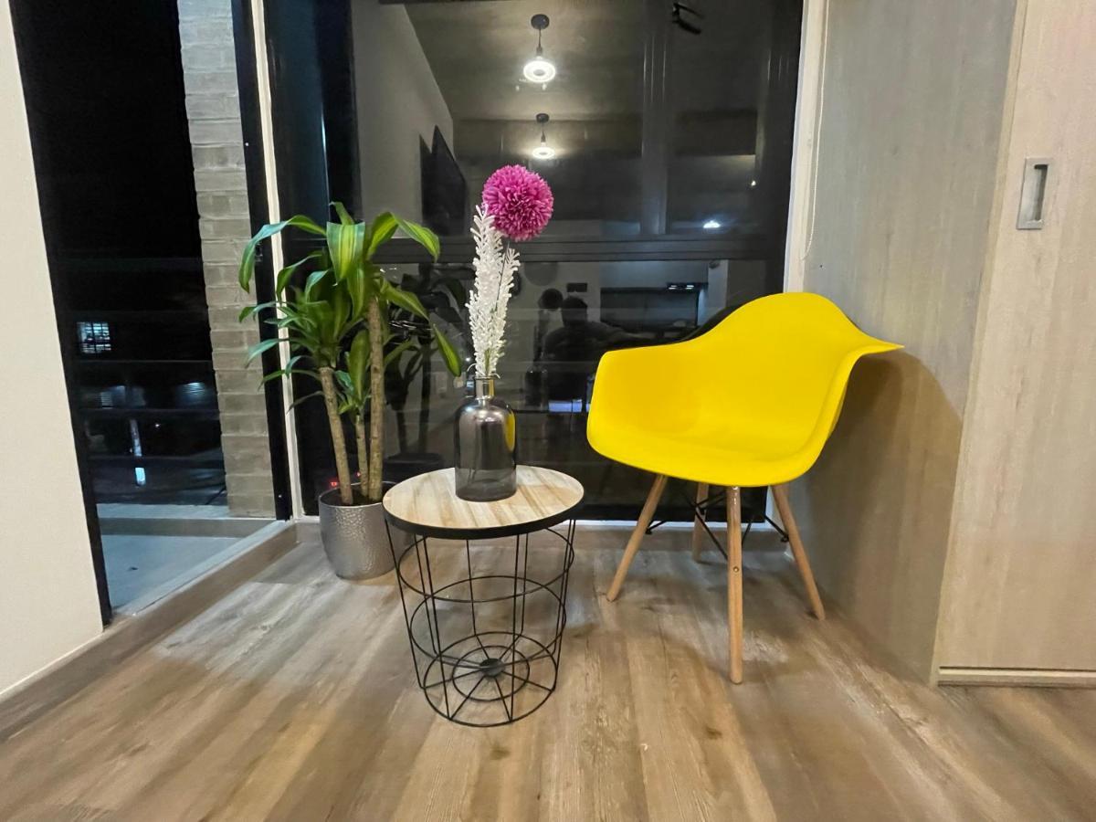 St. Louis - Movistar Arena Apartamento