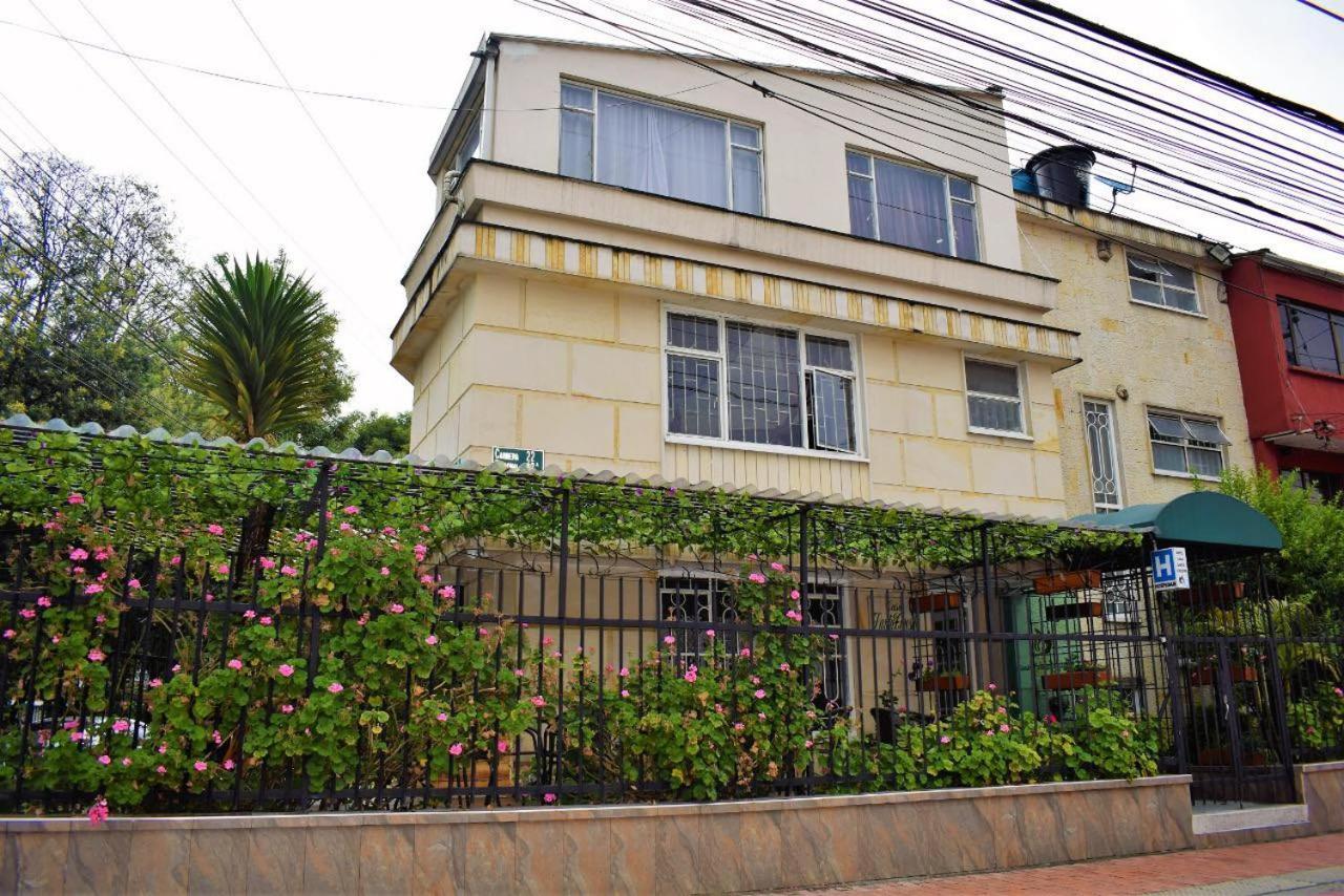 Casa Santa Teresita Pensión *