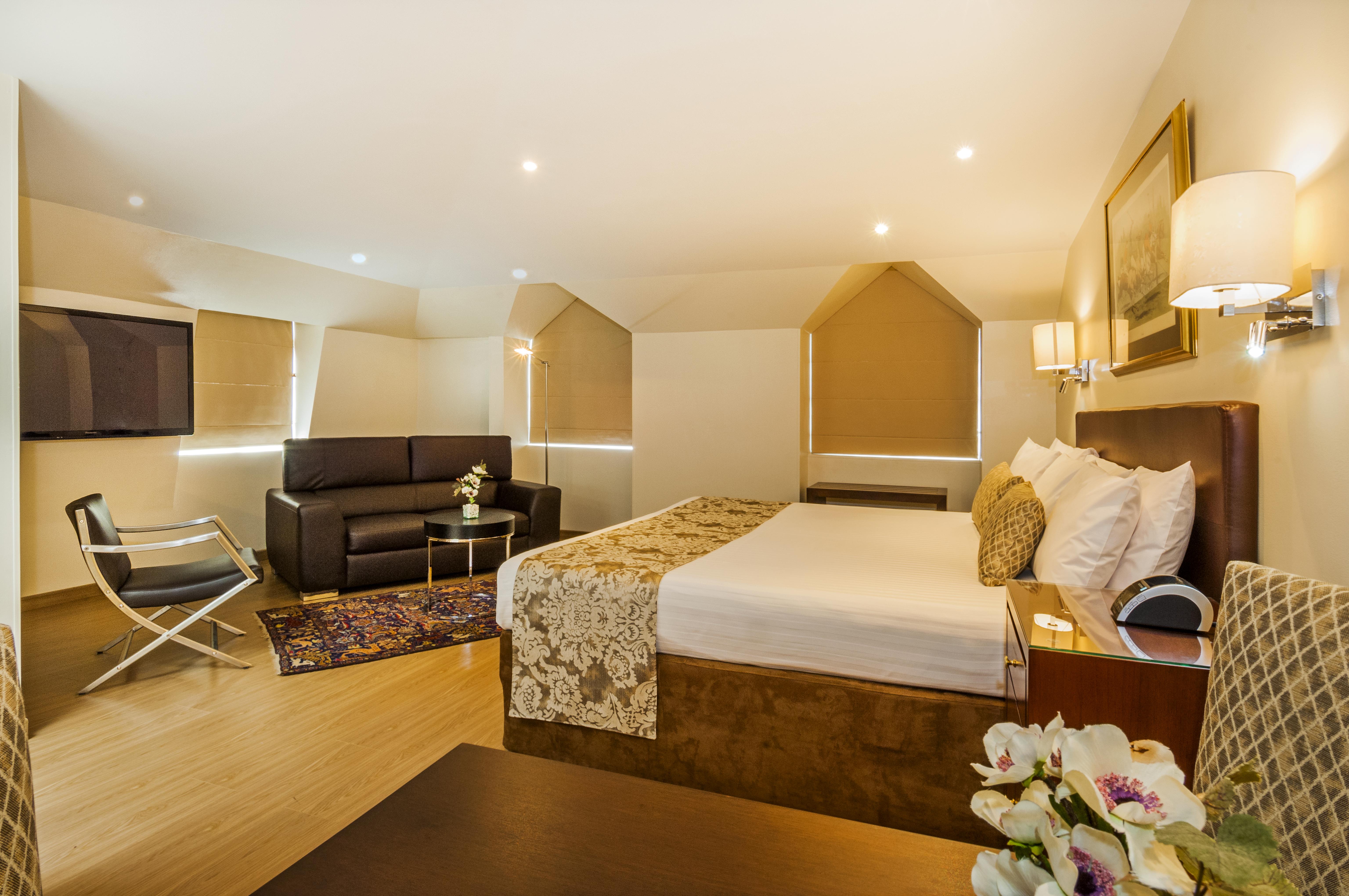 Hotel Portón 5*