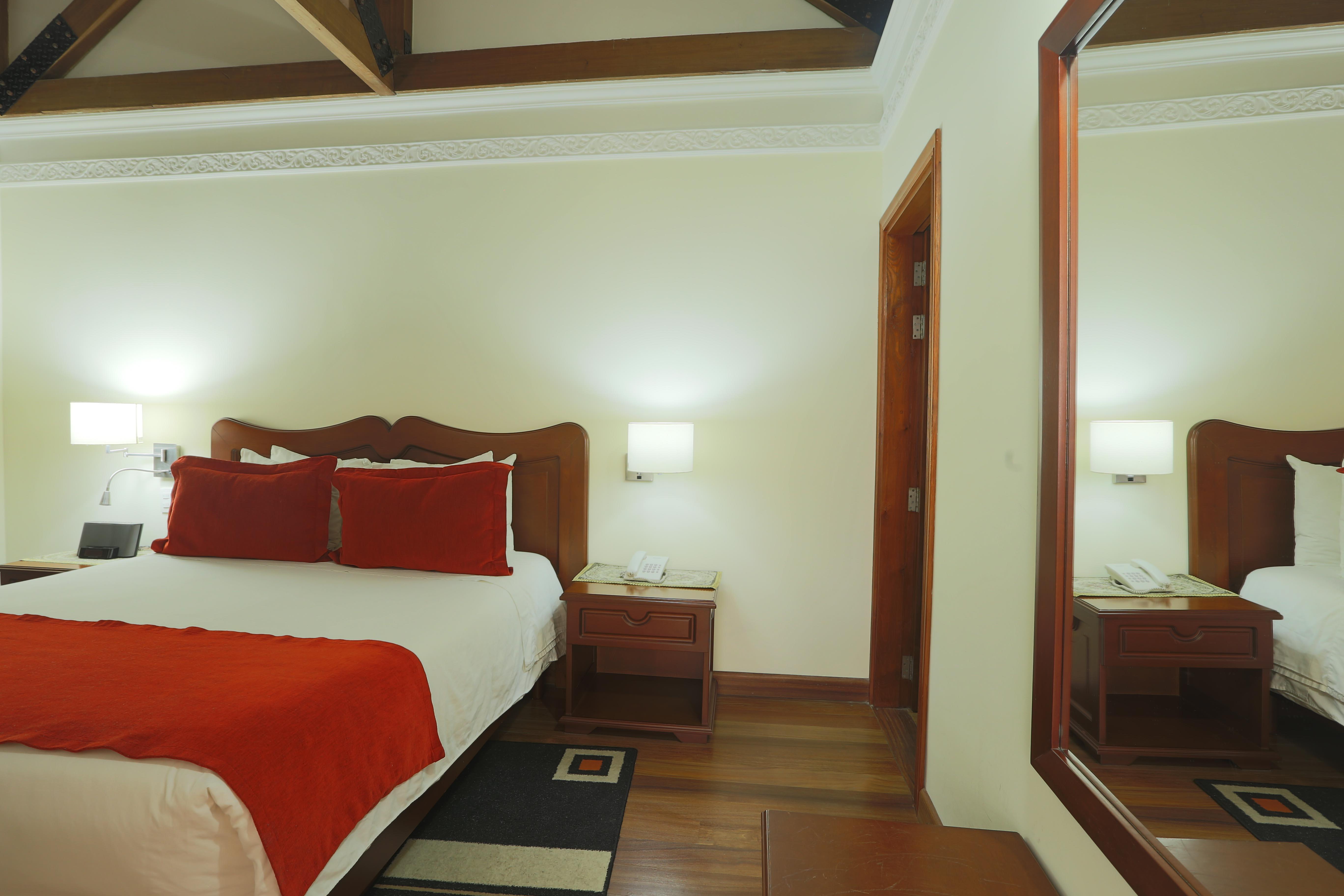 Santa Lucia Boutique 5*