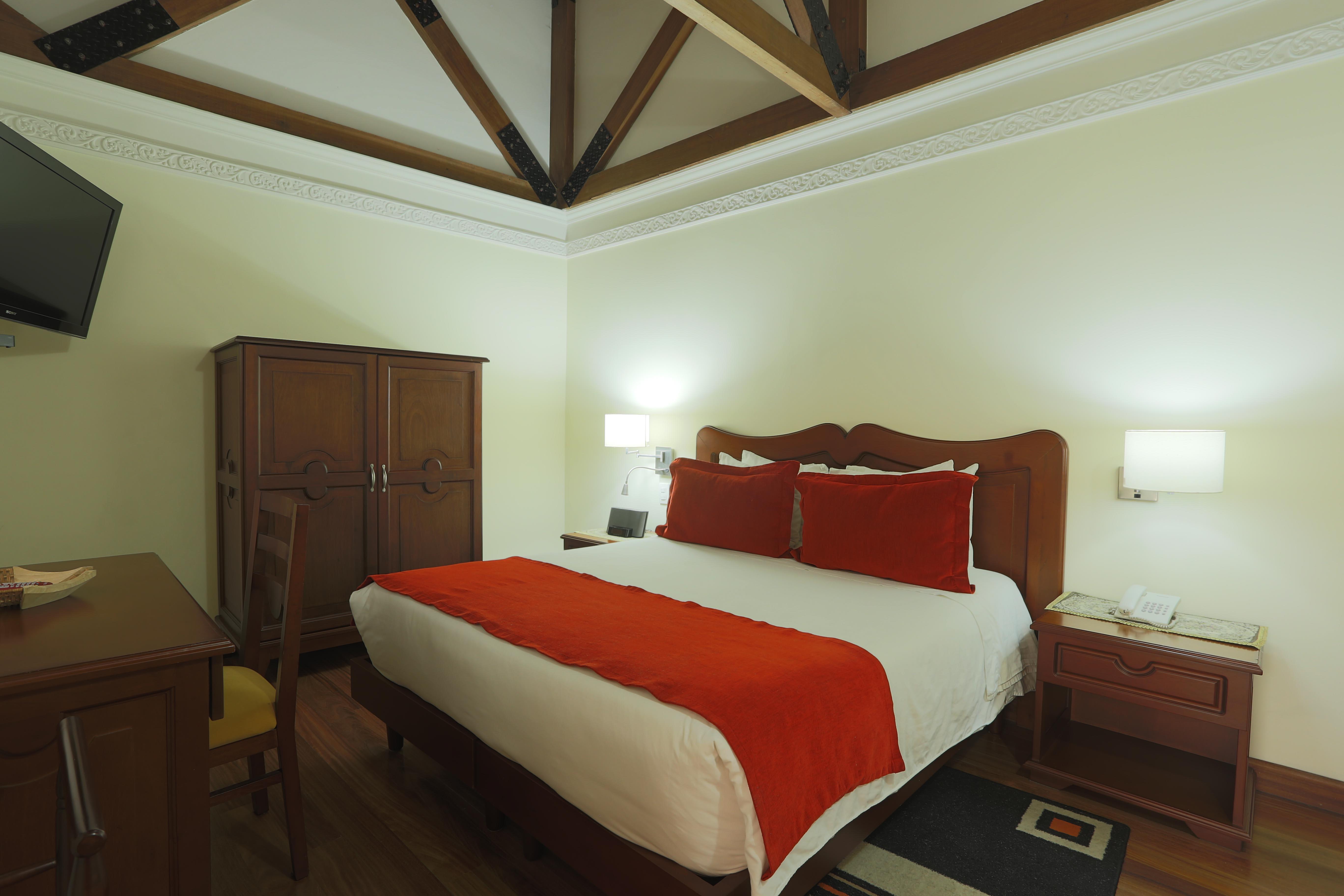 Santa Lucia Boutique Hotel 5*