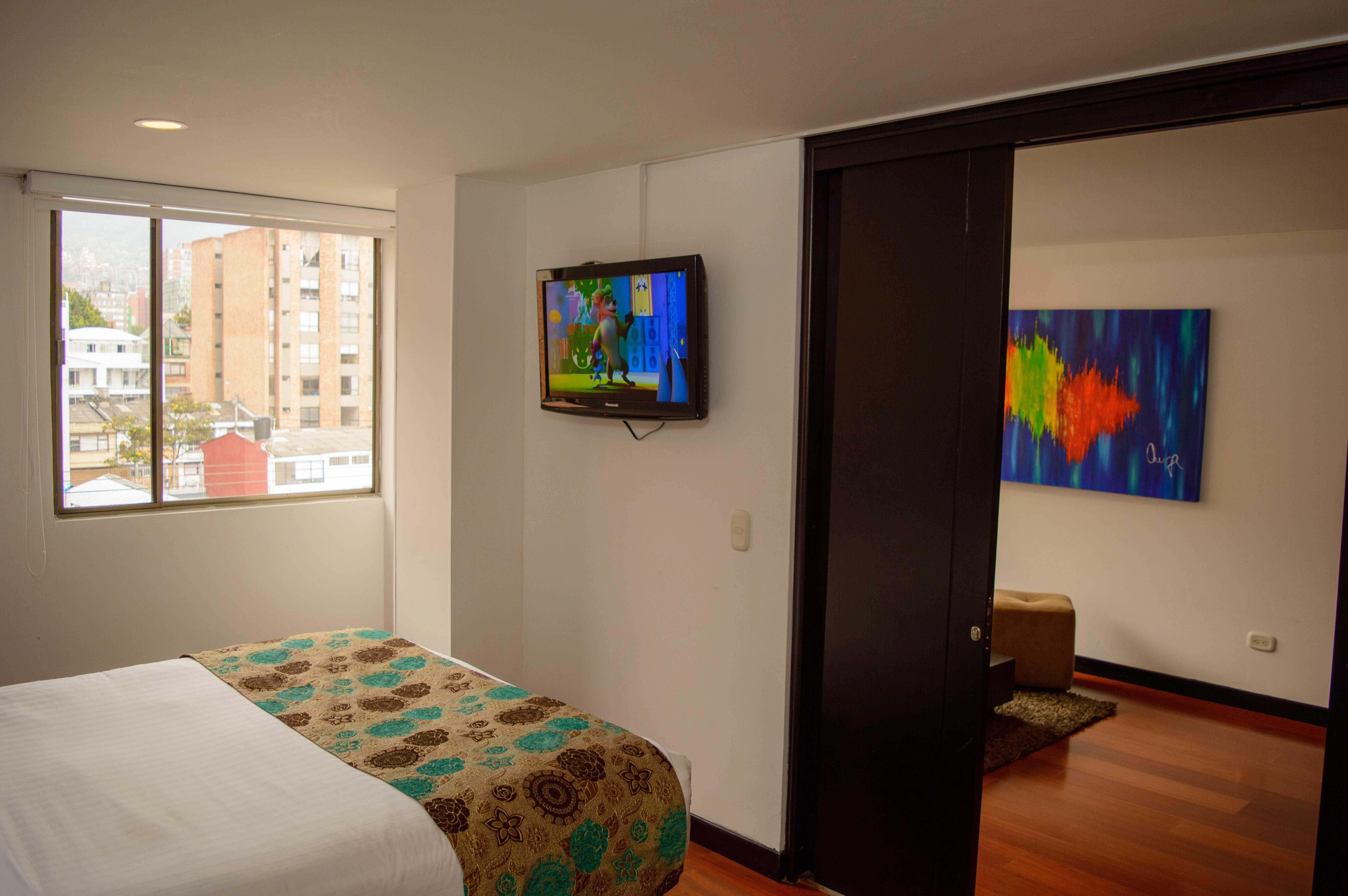 Confort 80 Zona Rosa