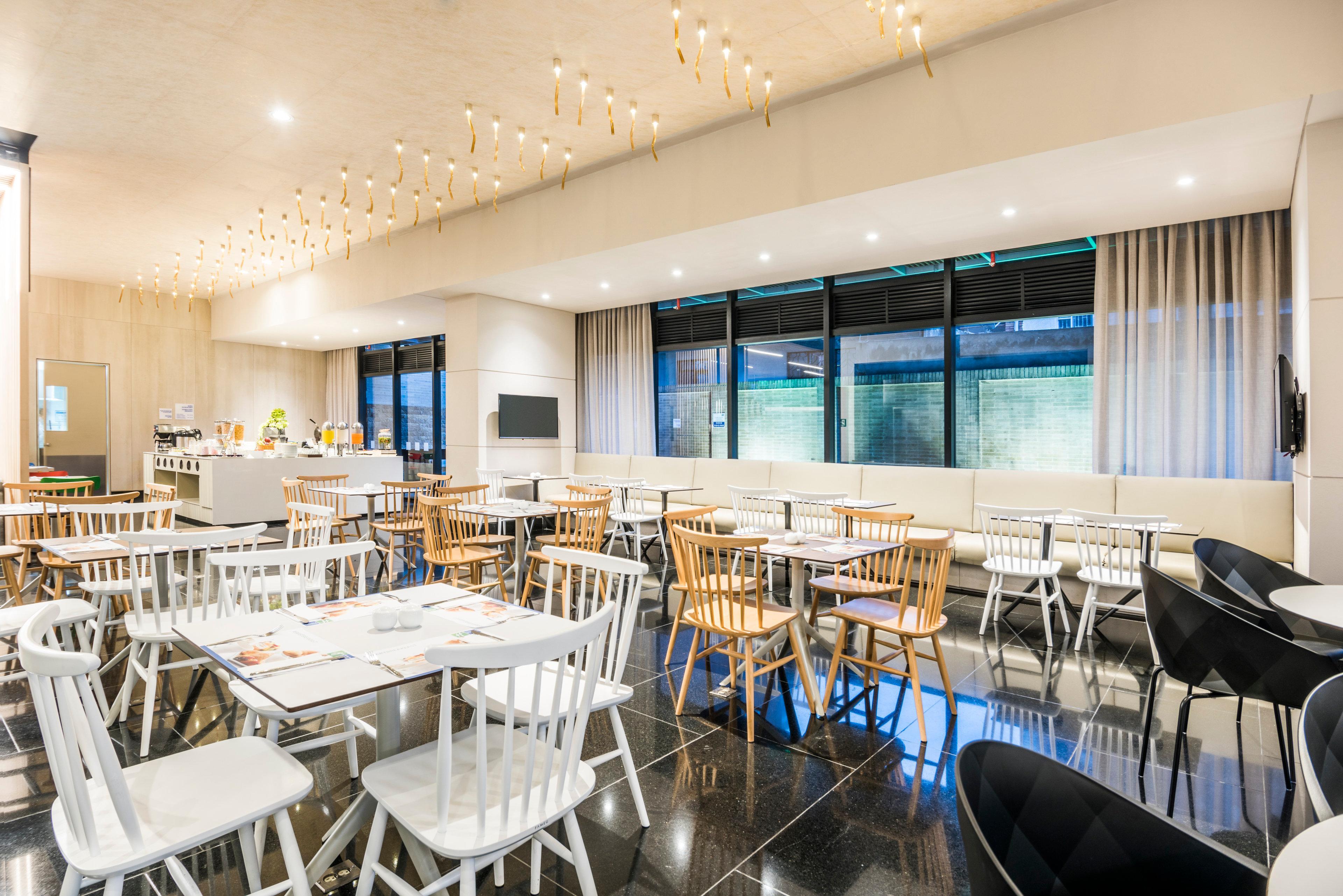 Holiday Inn Express&Suites Bogota Zona Financiera, an IHG Hotel Hotel 4*