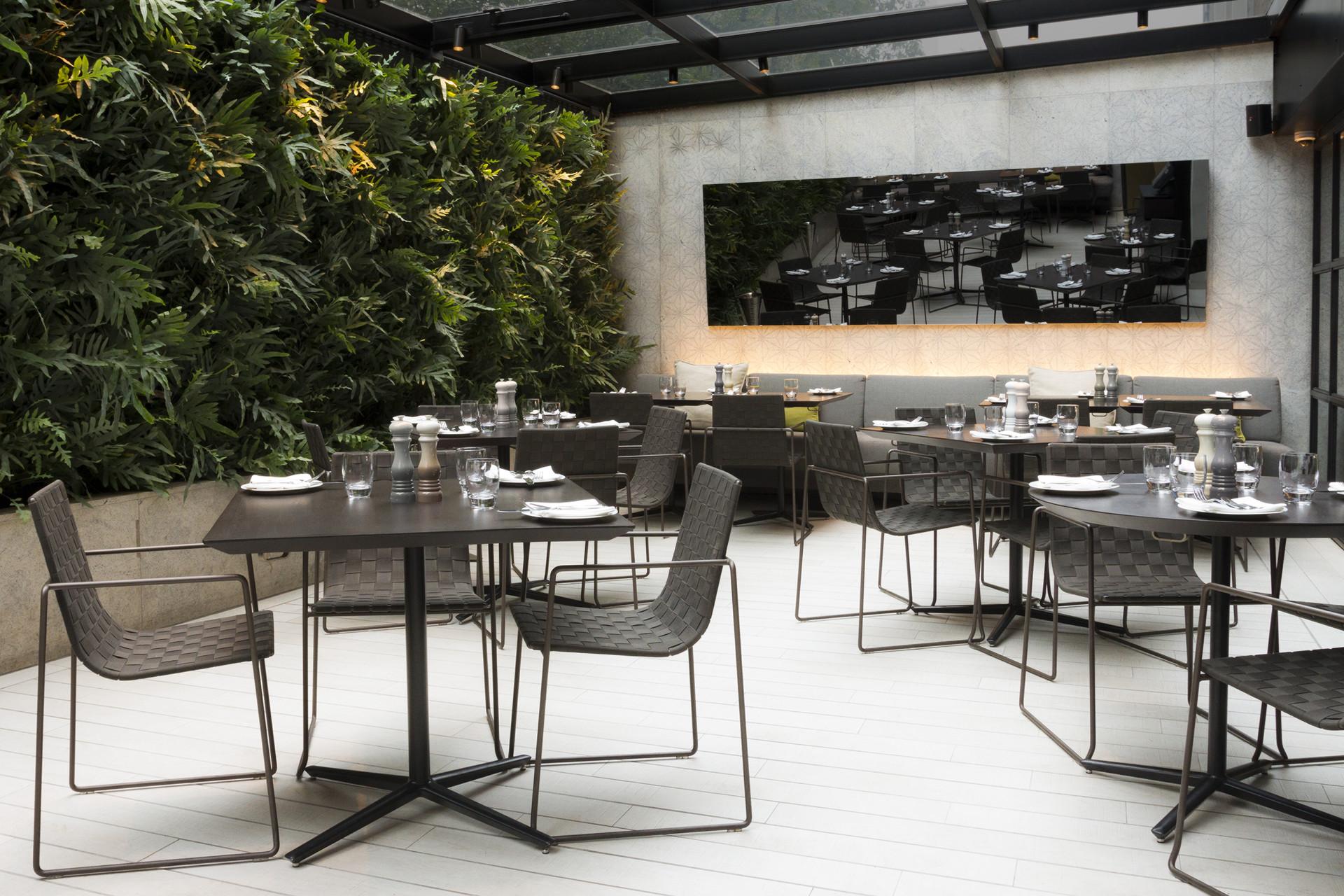 Hotel Four Seasons