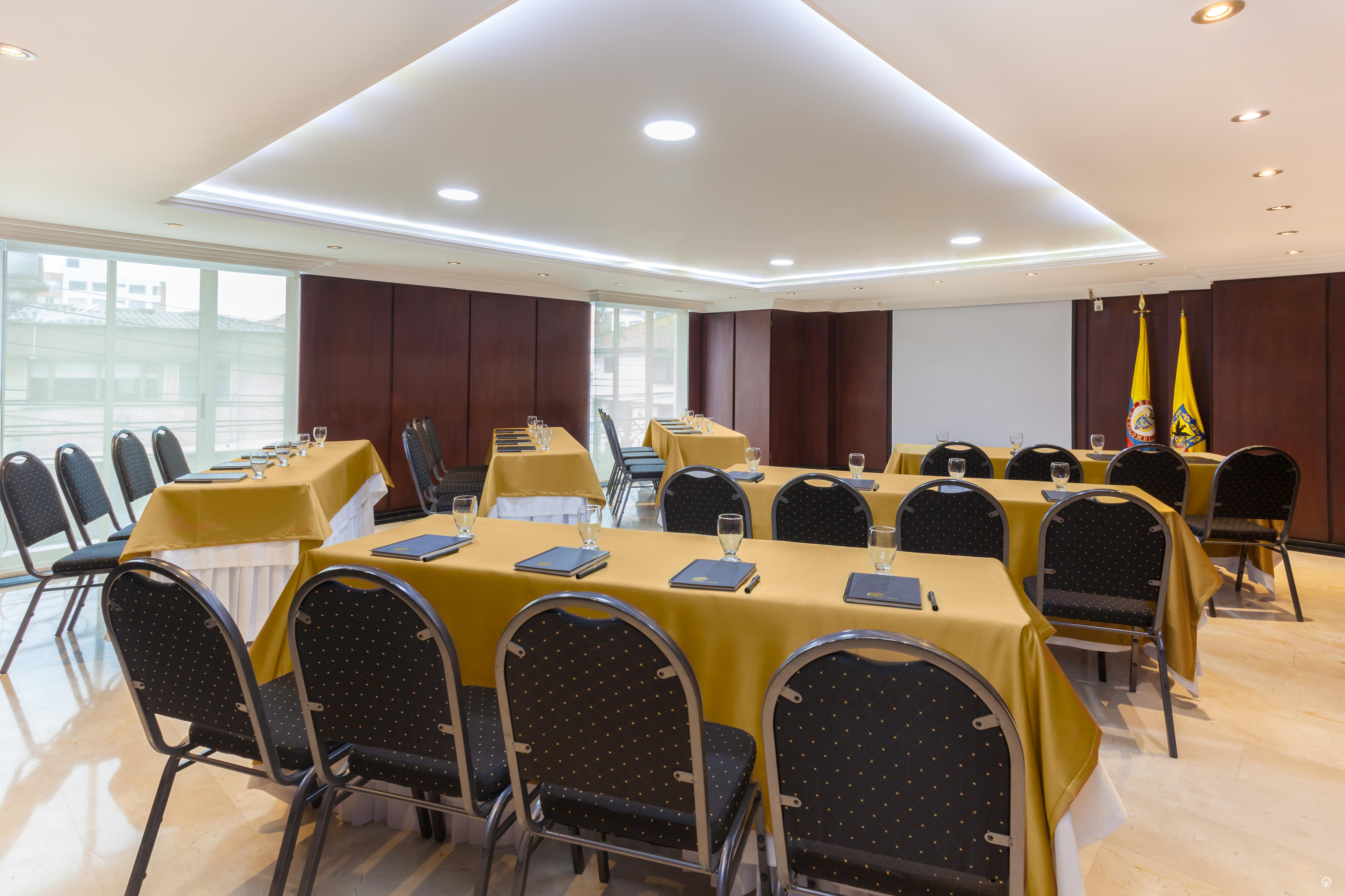 Embassy Park Hotel