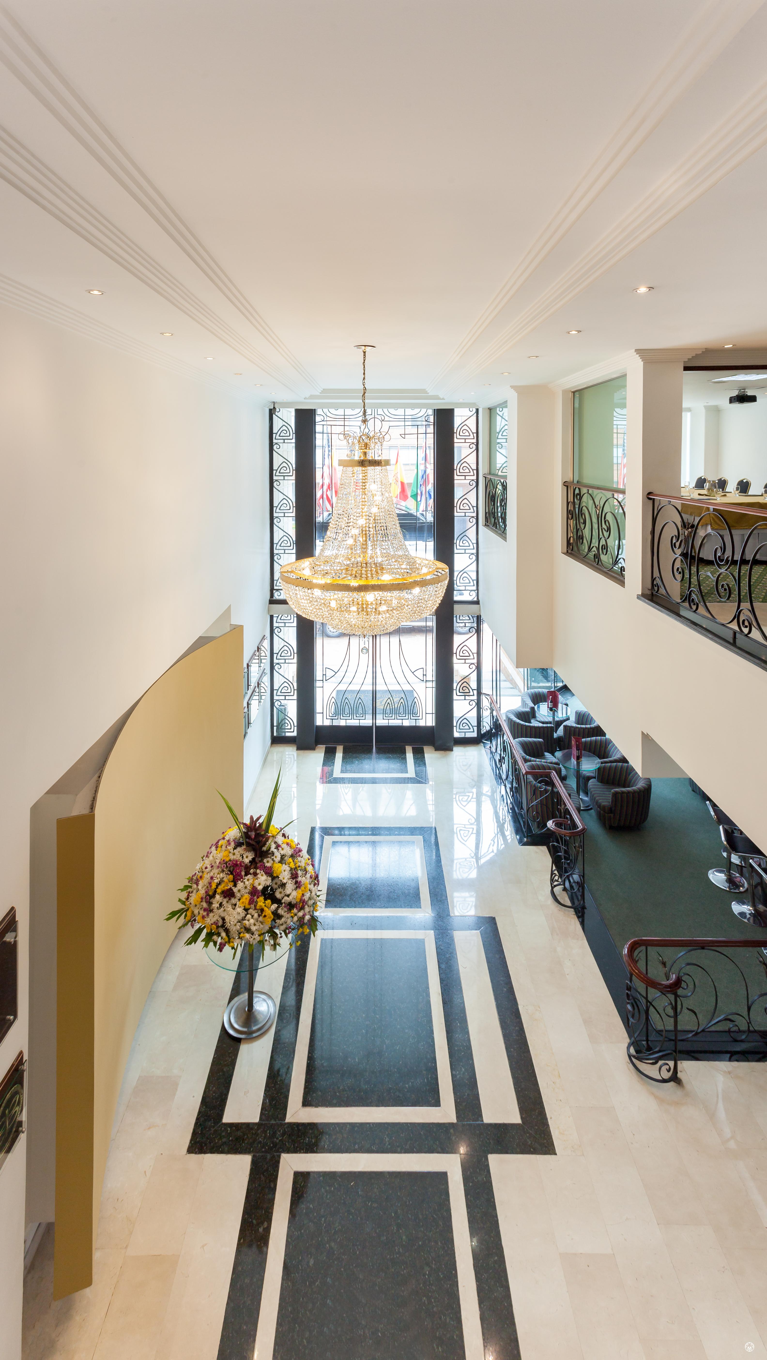 Hotel Embassy Park