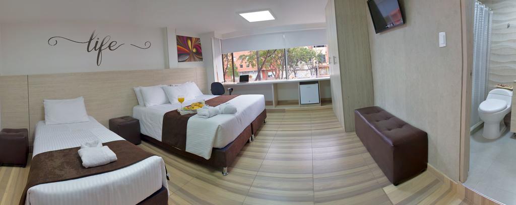 Hotel Bestmark Platino En Chapinero 3*