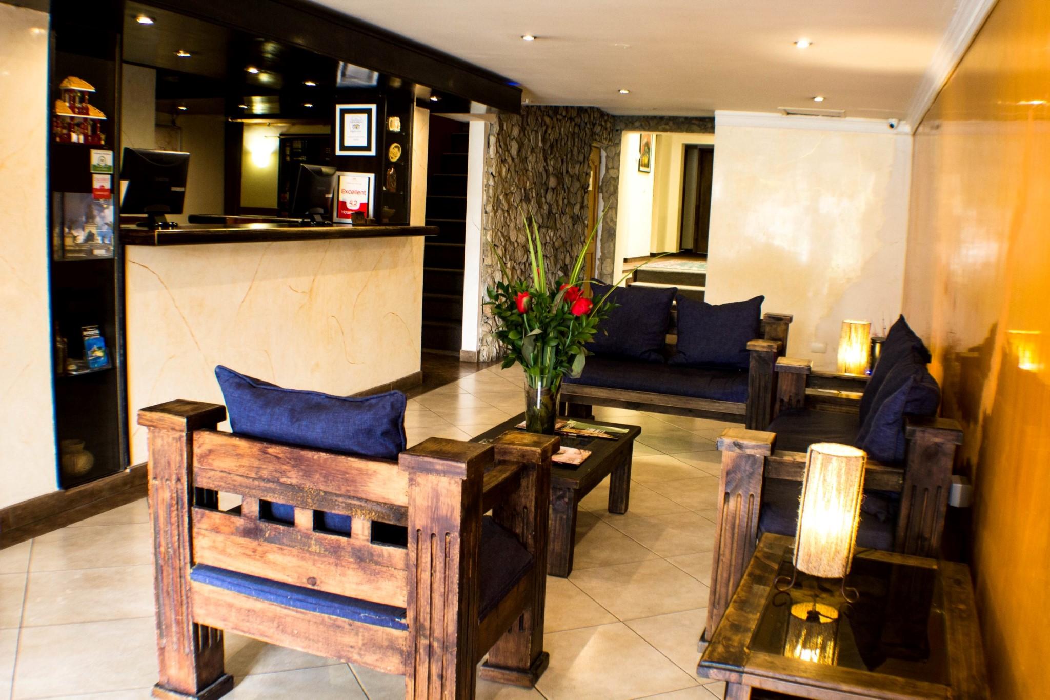 Hotel Charlies Place