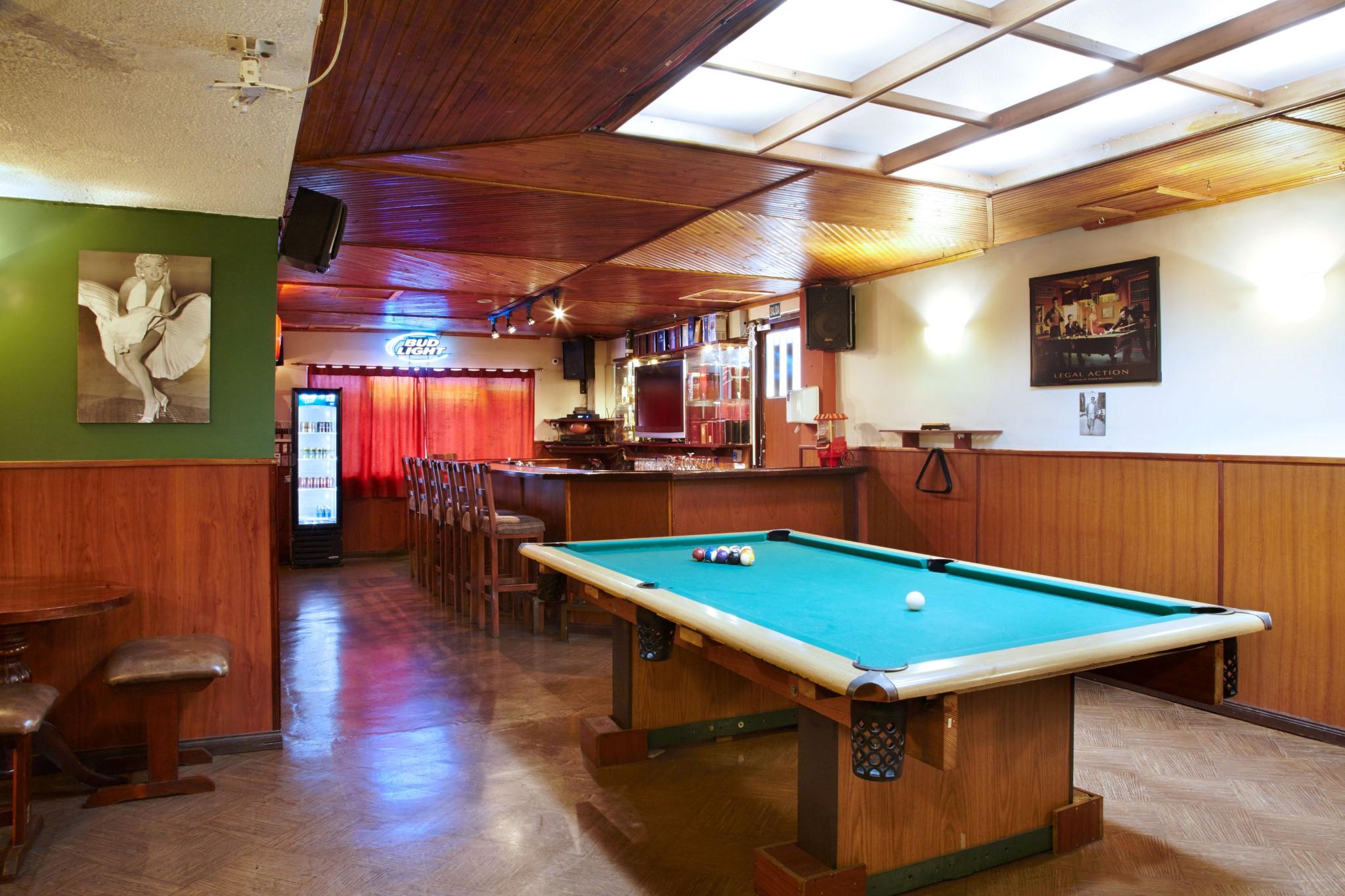 Hotel Charlies Place