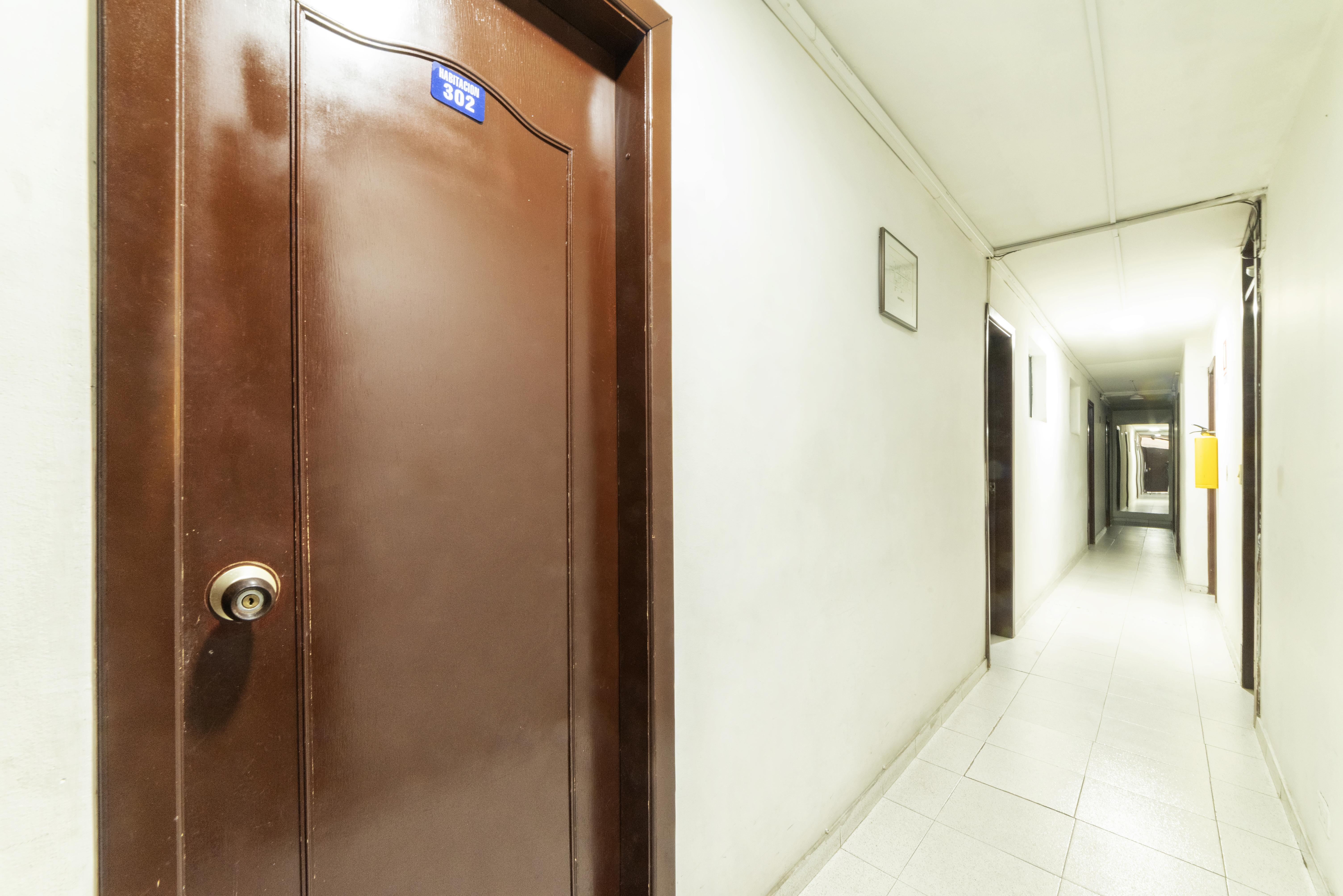Hotel Elegant 2*